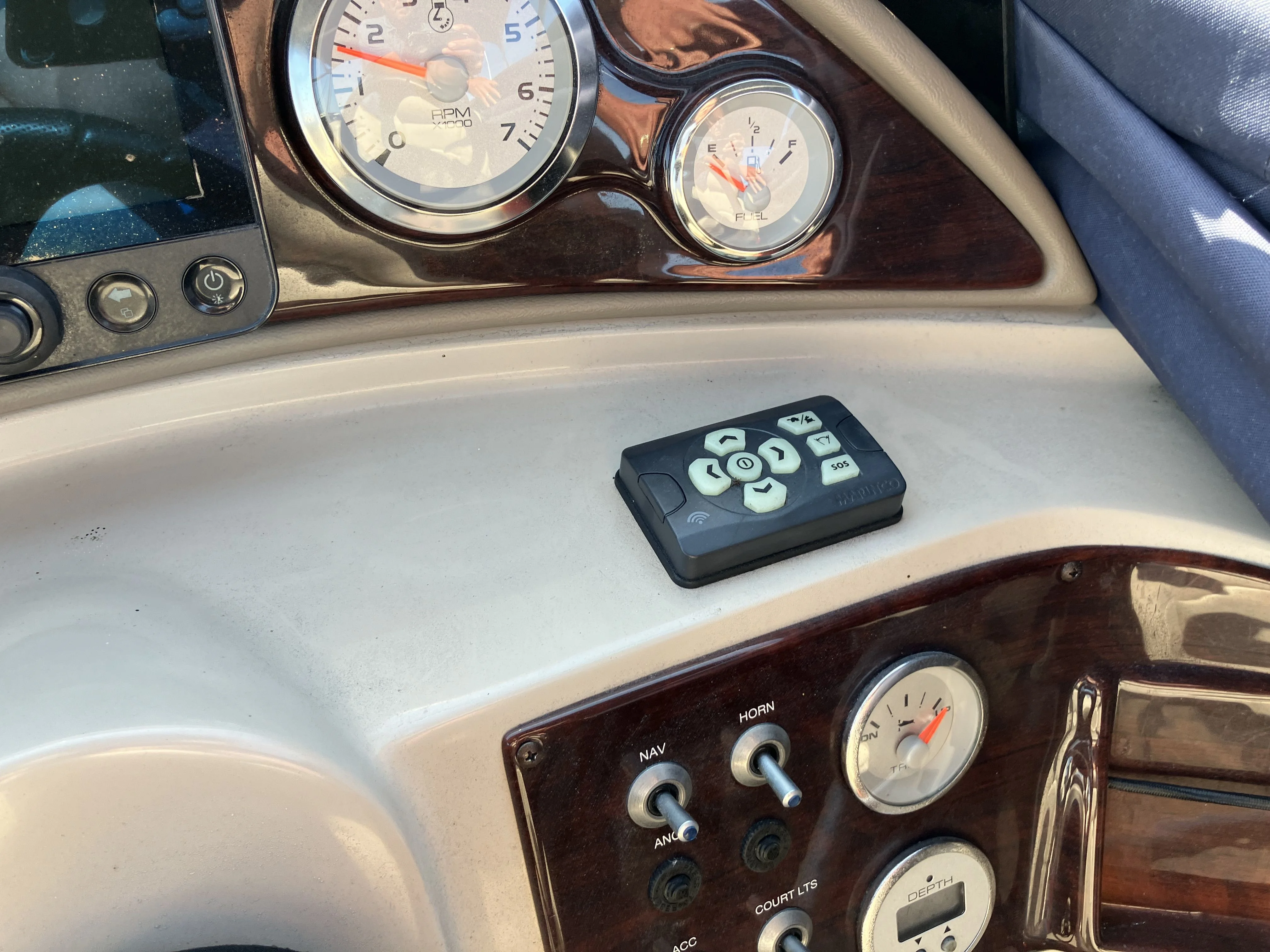 2013 Sylvan 8524 MIRAGE Image Thumbnail #14