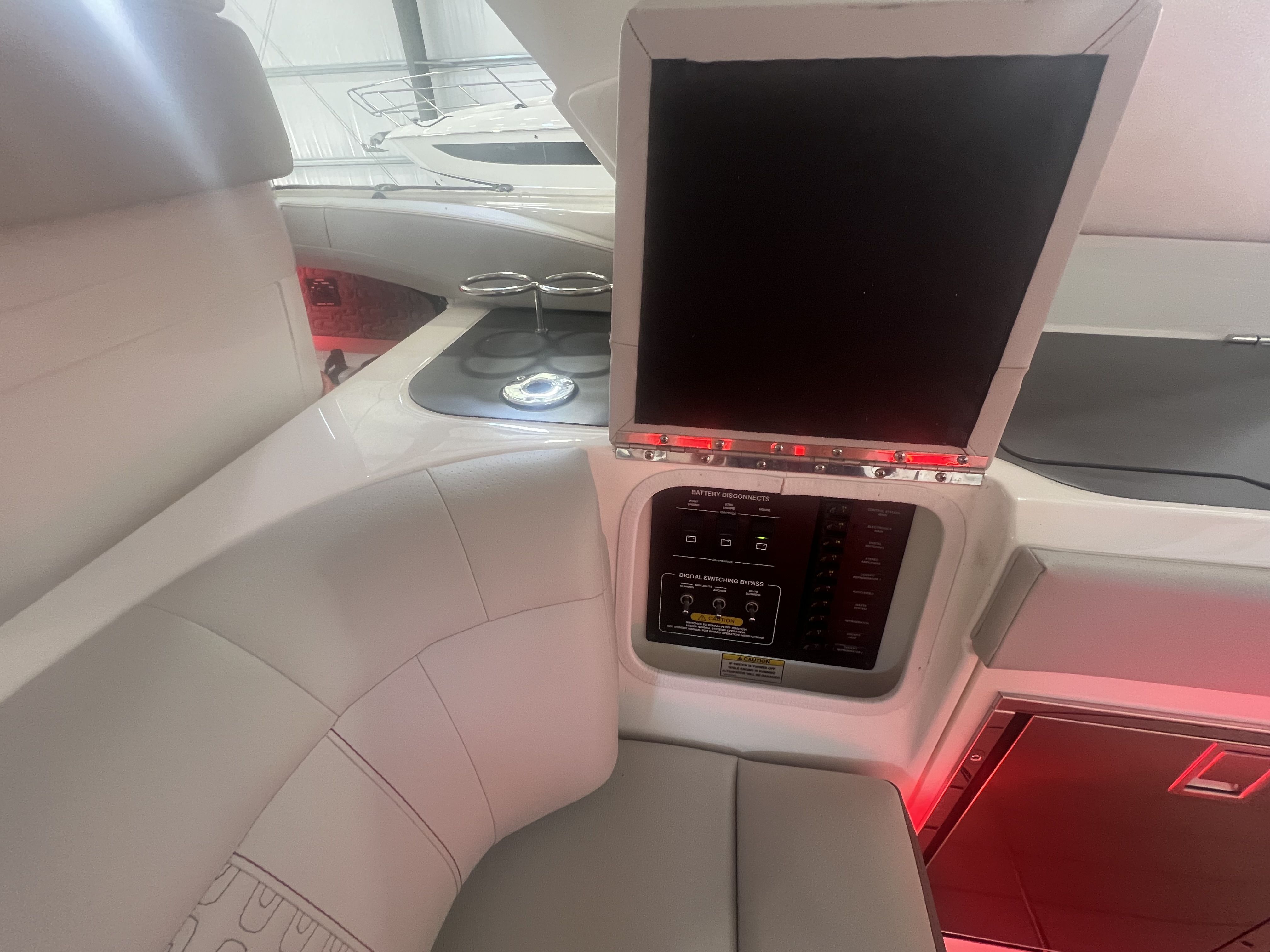2022 Sea Ray
                                                             400 SLX Image Thumbnail #12