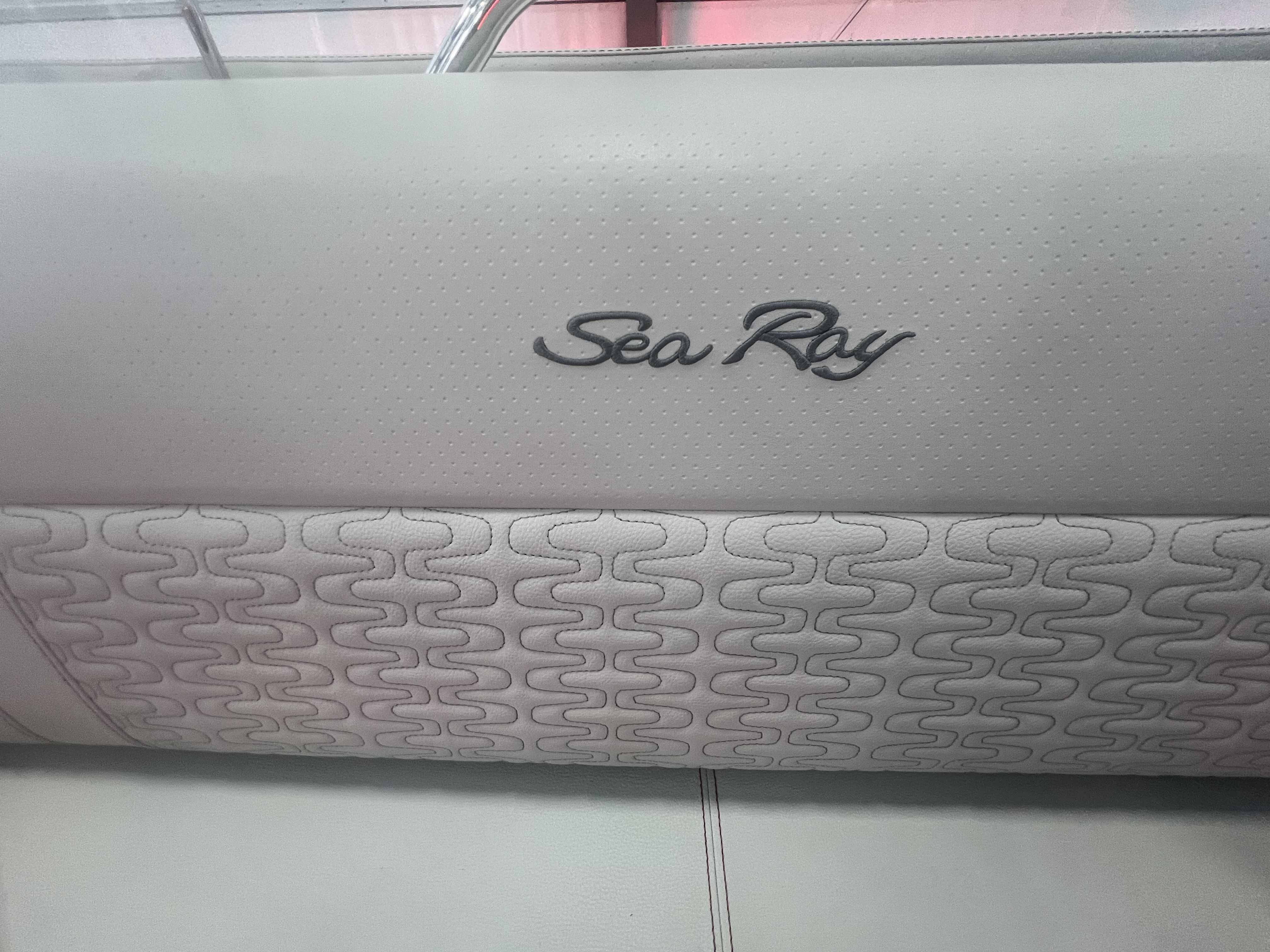2022 Sea Ray
                                                             400 SLX Image Thumbnail #16