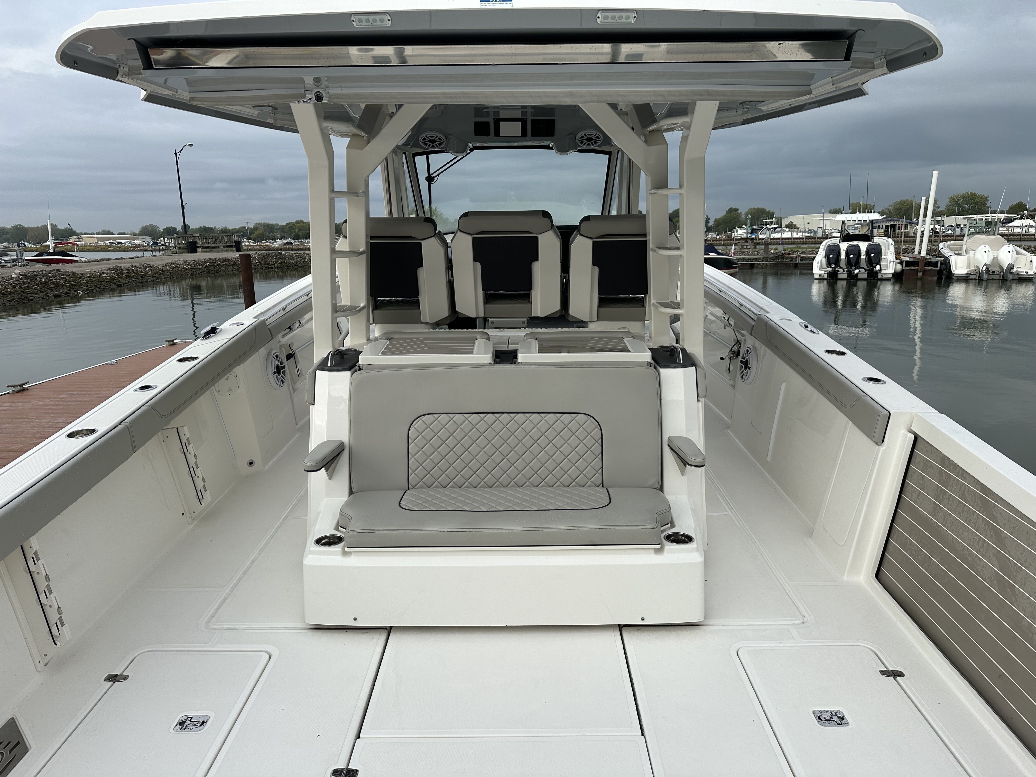 2022 Pursuit S 428 Image Thumbnail #8