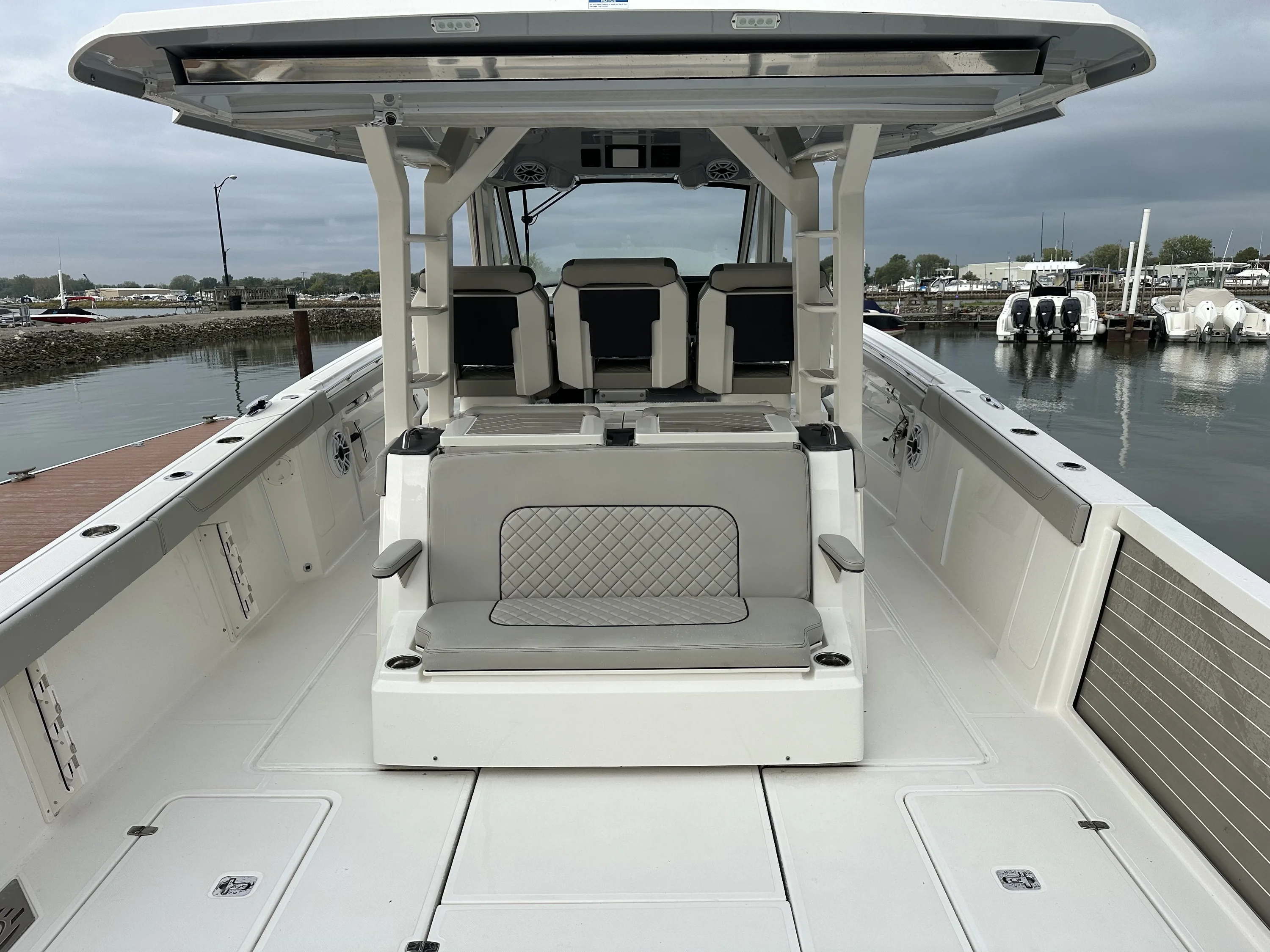 2022 Pursuit S 428 Image Thumbnail #8