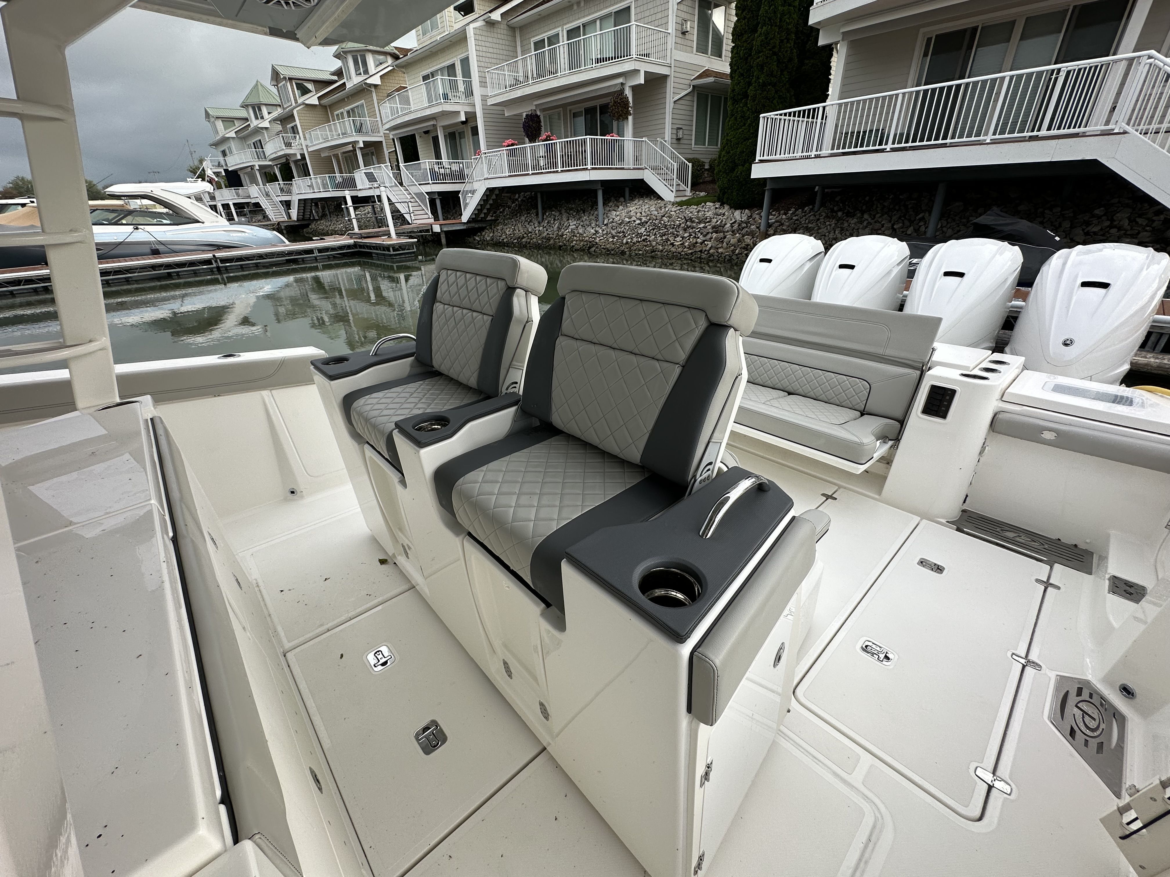 2022 Pursuit S 428 Image Thumbnail #9