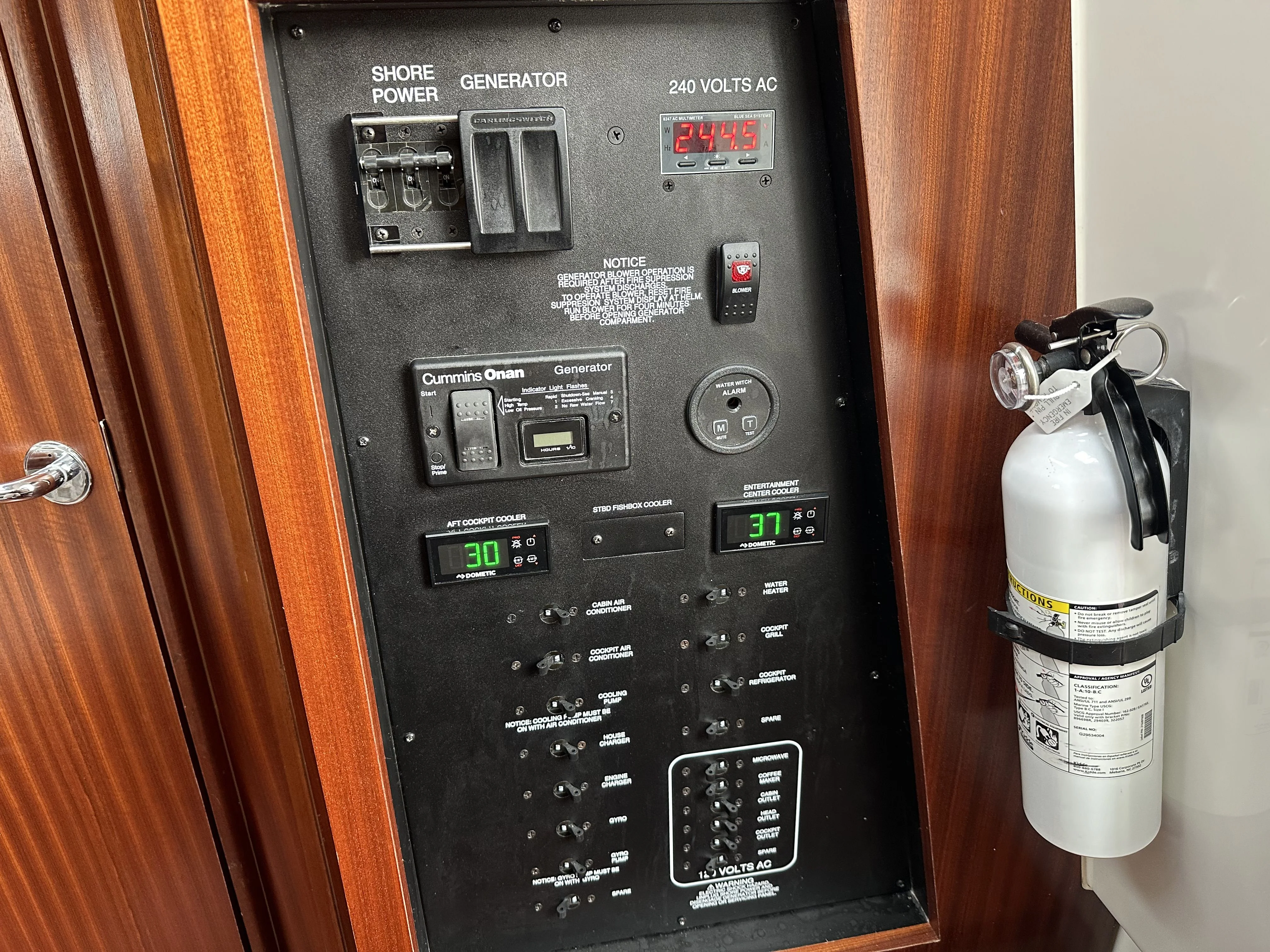 2022 Pursuit S 428 Image Thumbnail #27