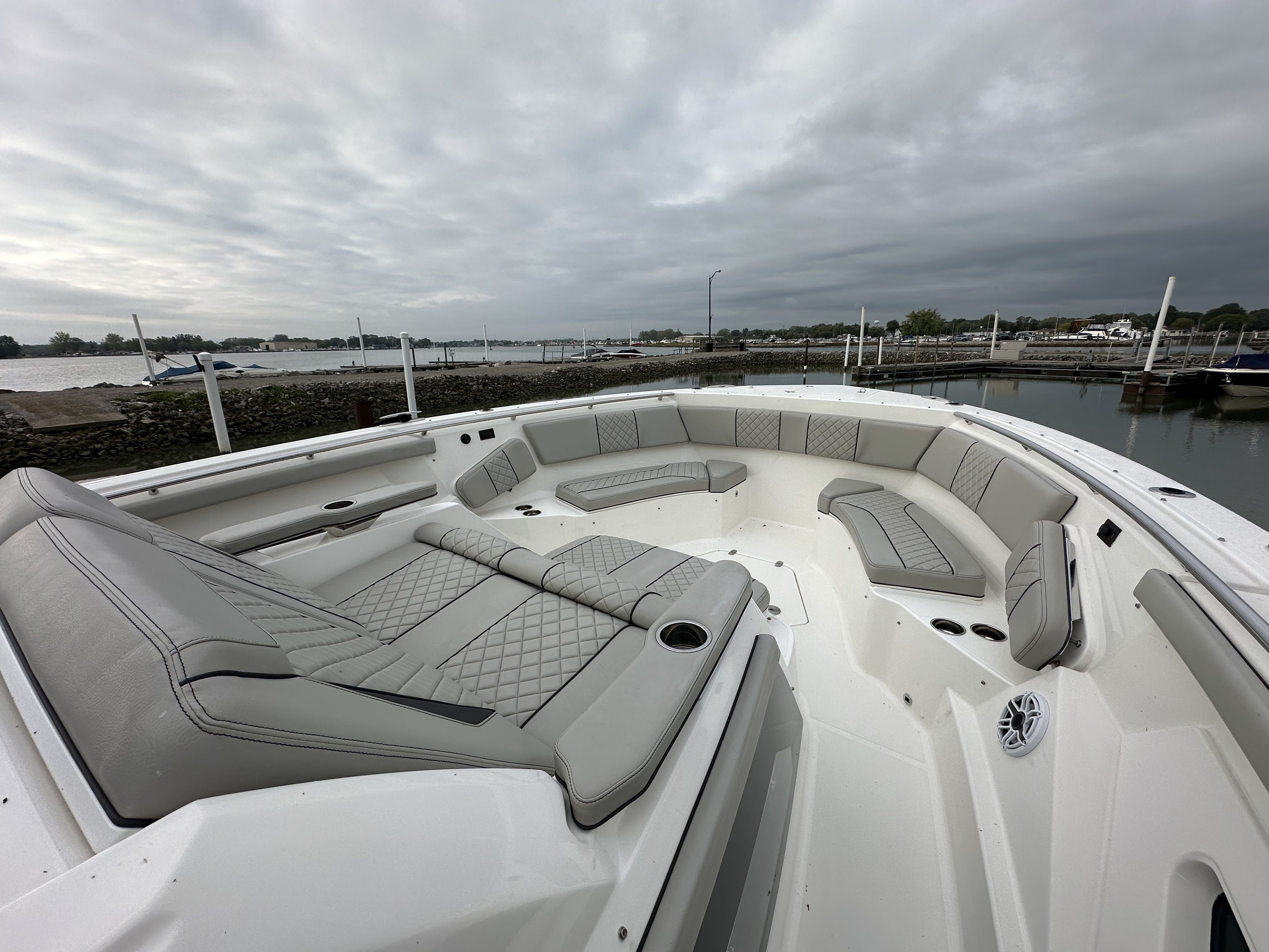 2022 Pursuit S 428 Image Thumbnail #20