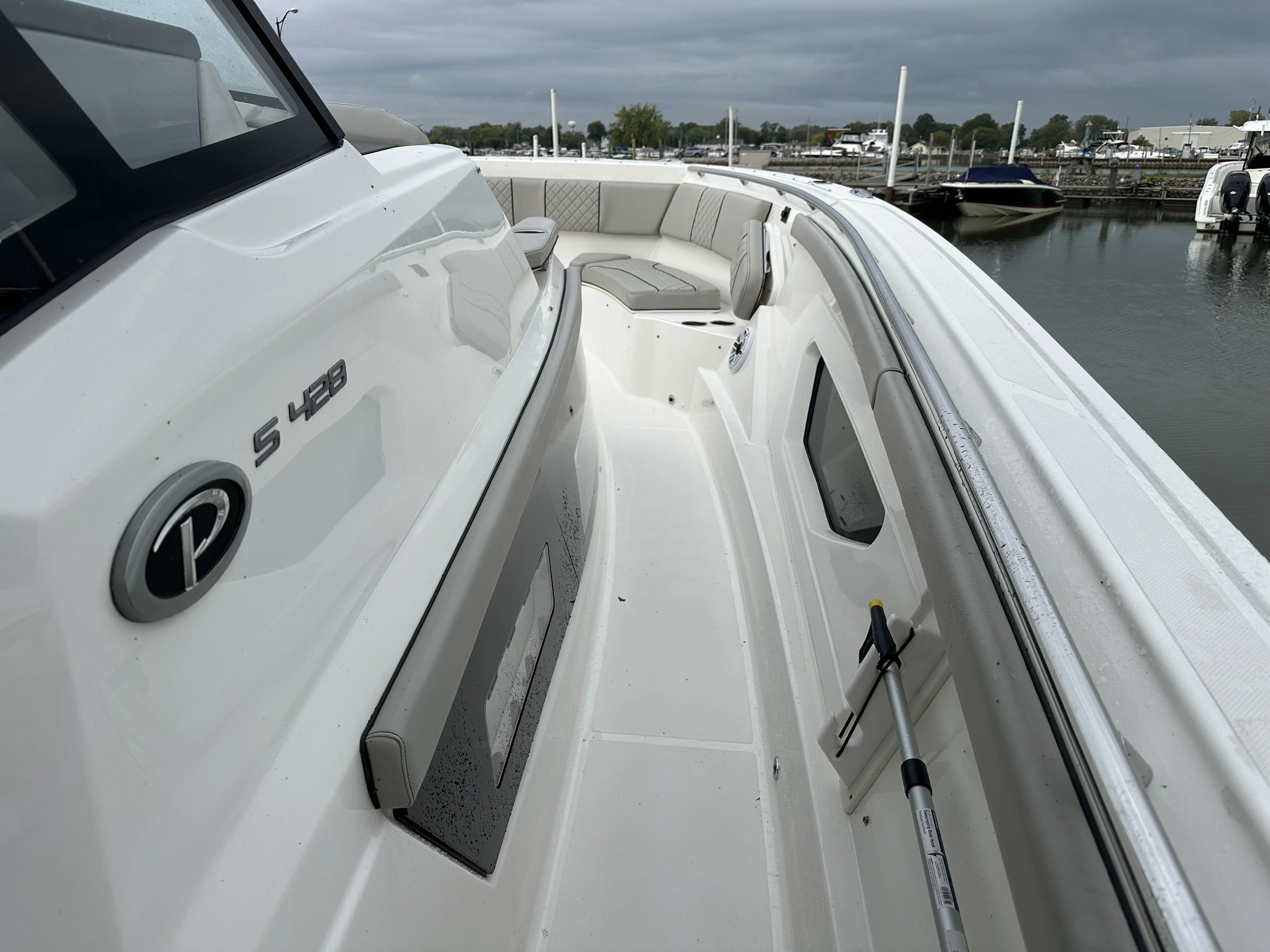 2022 Pursuit S 428 Image Thumbnail #22