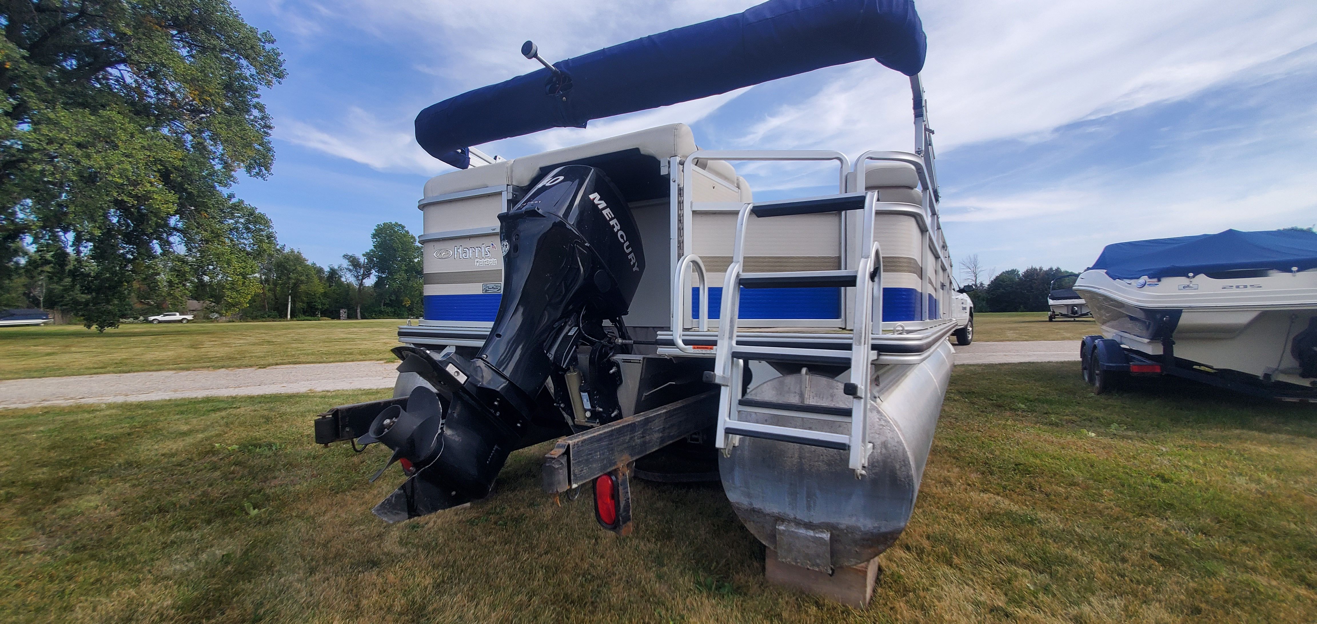 2007 Harris
                                                             220 SUNLINER Image Thumbnail #16