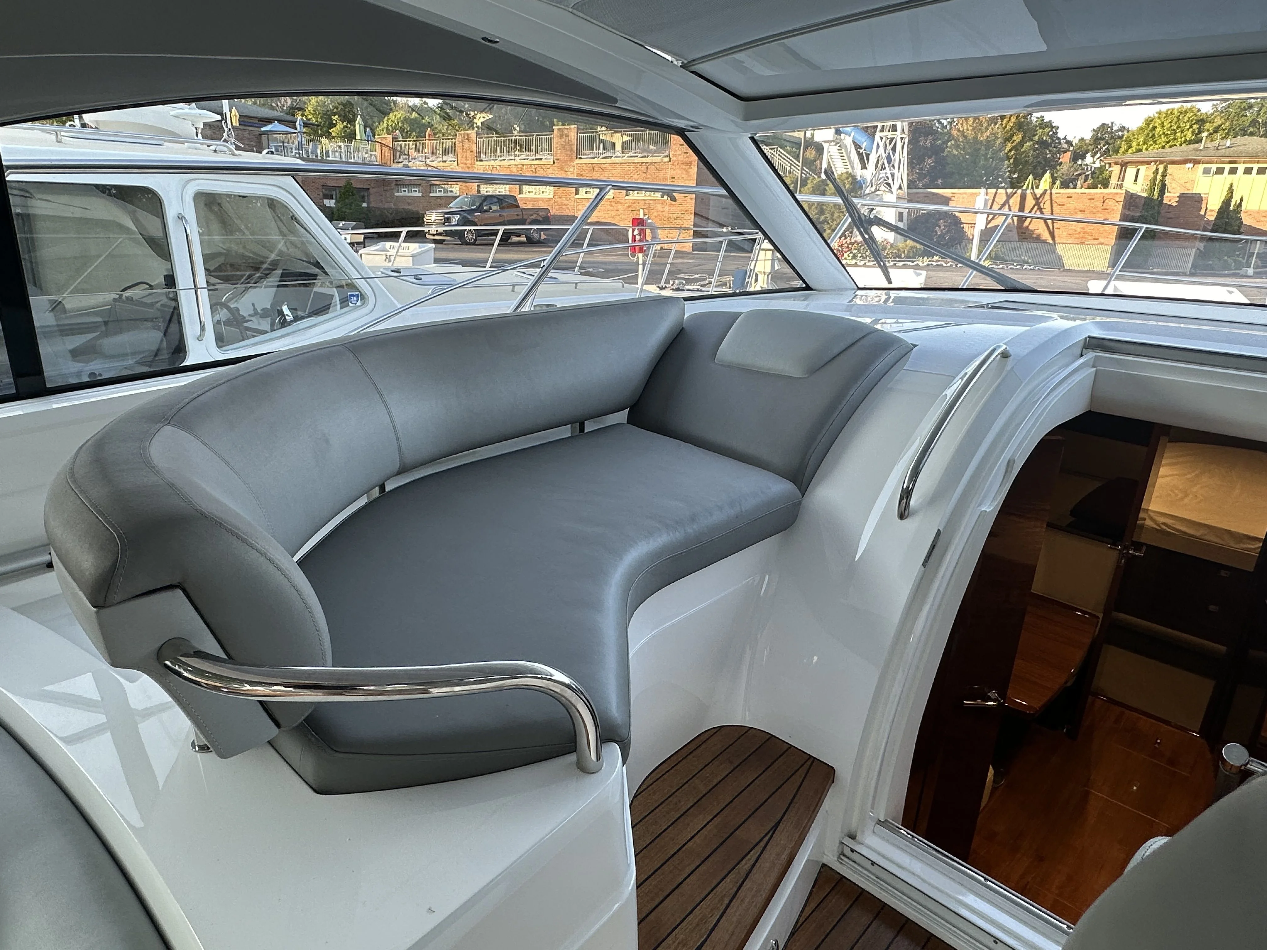 2019 Princess V40 Image Thumbnail #12