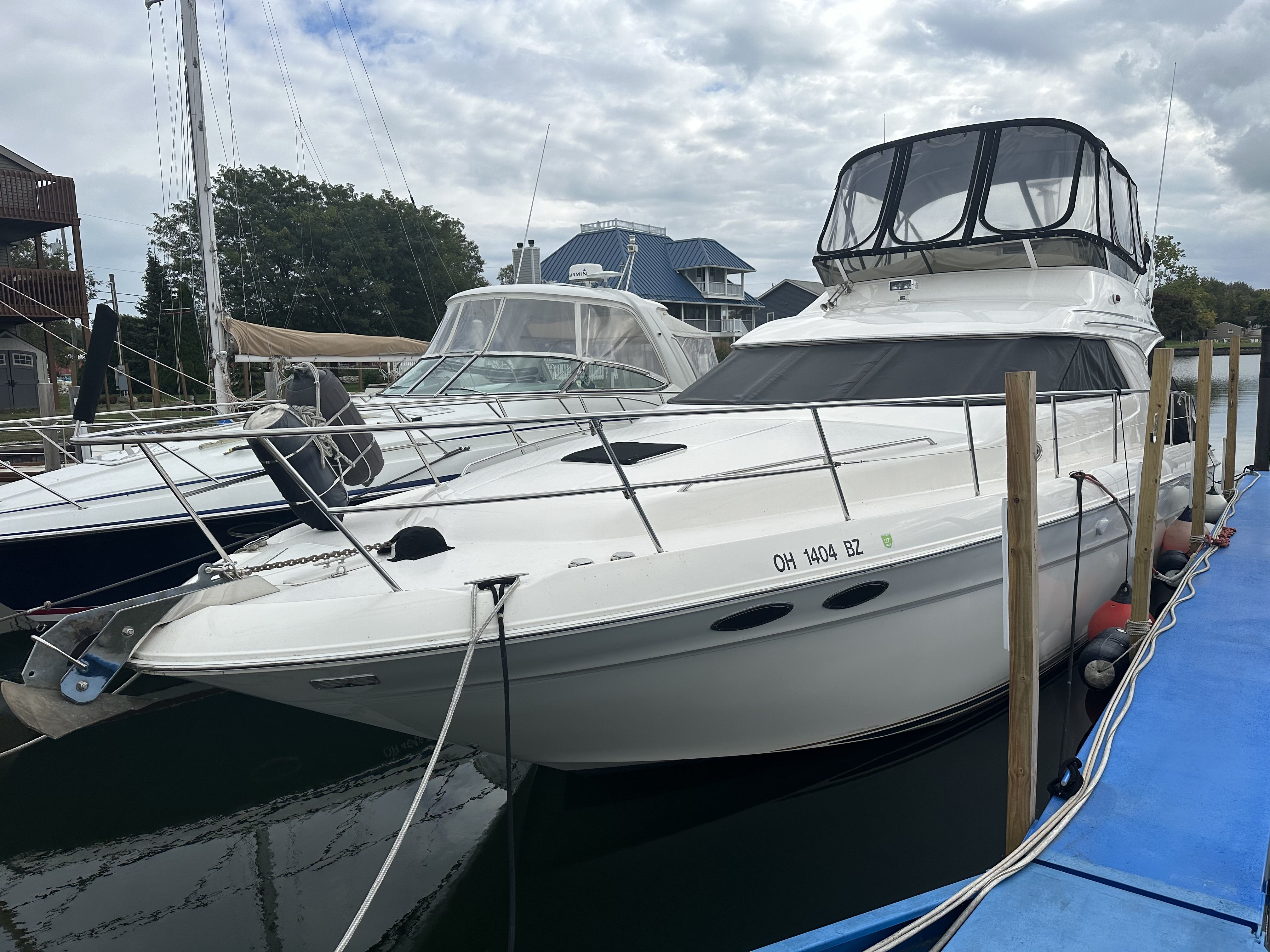 1997 Sea Ray
                                                             400 SEDANBRIDGE Image Thumbnail #0