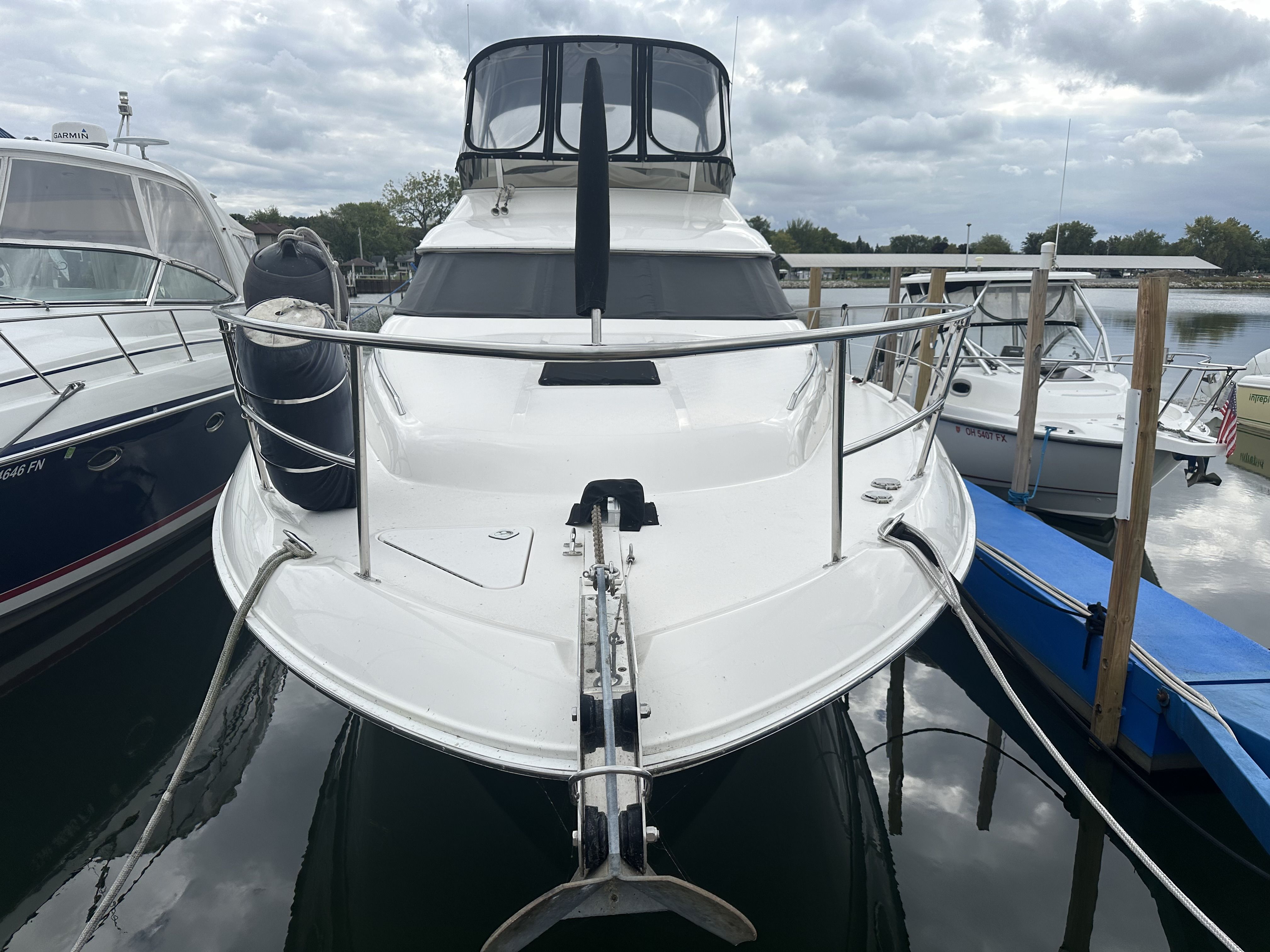 1997 Sea Ray
                                                             400 SEDANBRIDGE Image Thumbnail #2