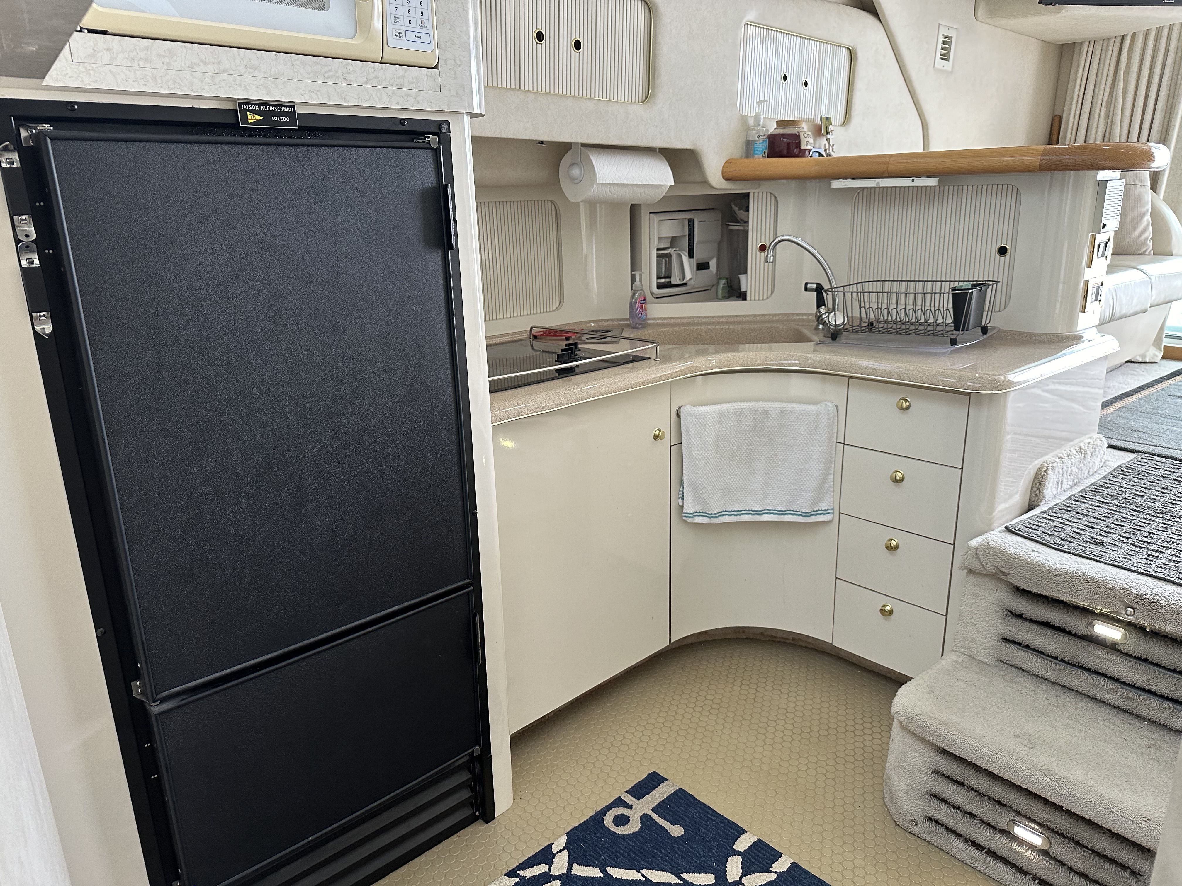 1997 Sea Ray
                                                             400 SEDANBRIDGE Image Thumbnail #16