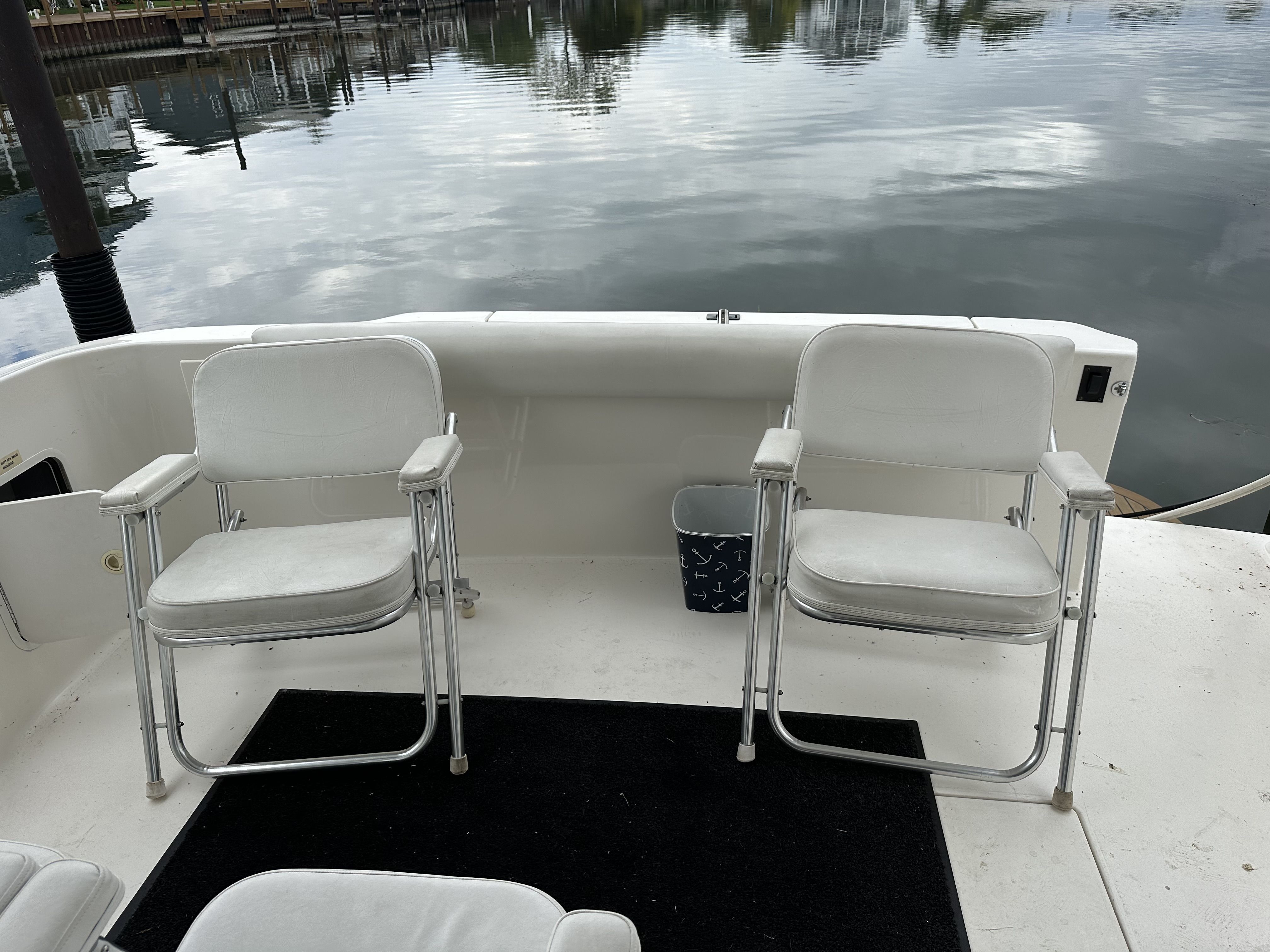 1997 Sea Ray
                                                             400 SEDANBRIDGE Image Thumbnail #23
