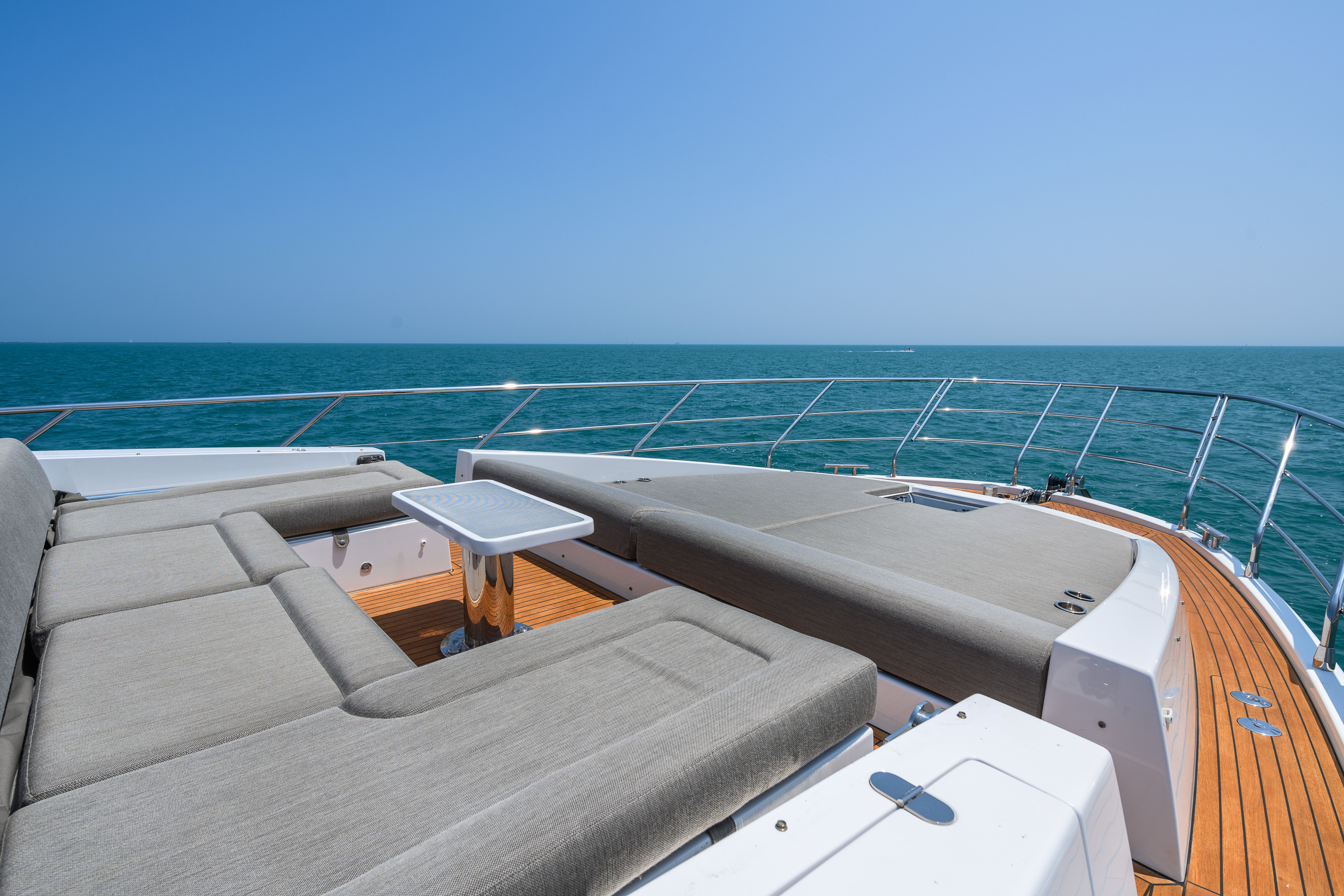 2019 Azimut
                                                             S7 Image Thumbnail #5