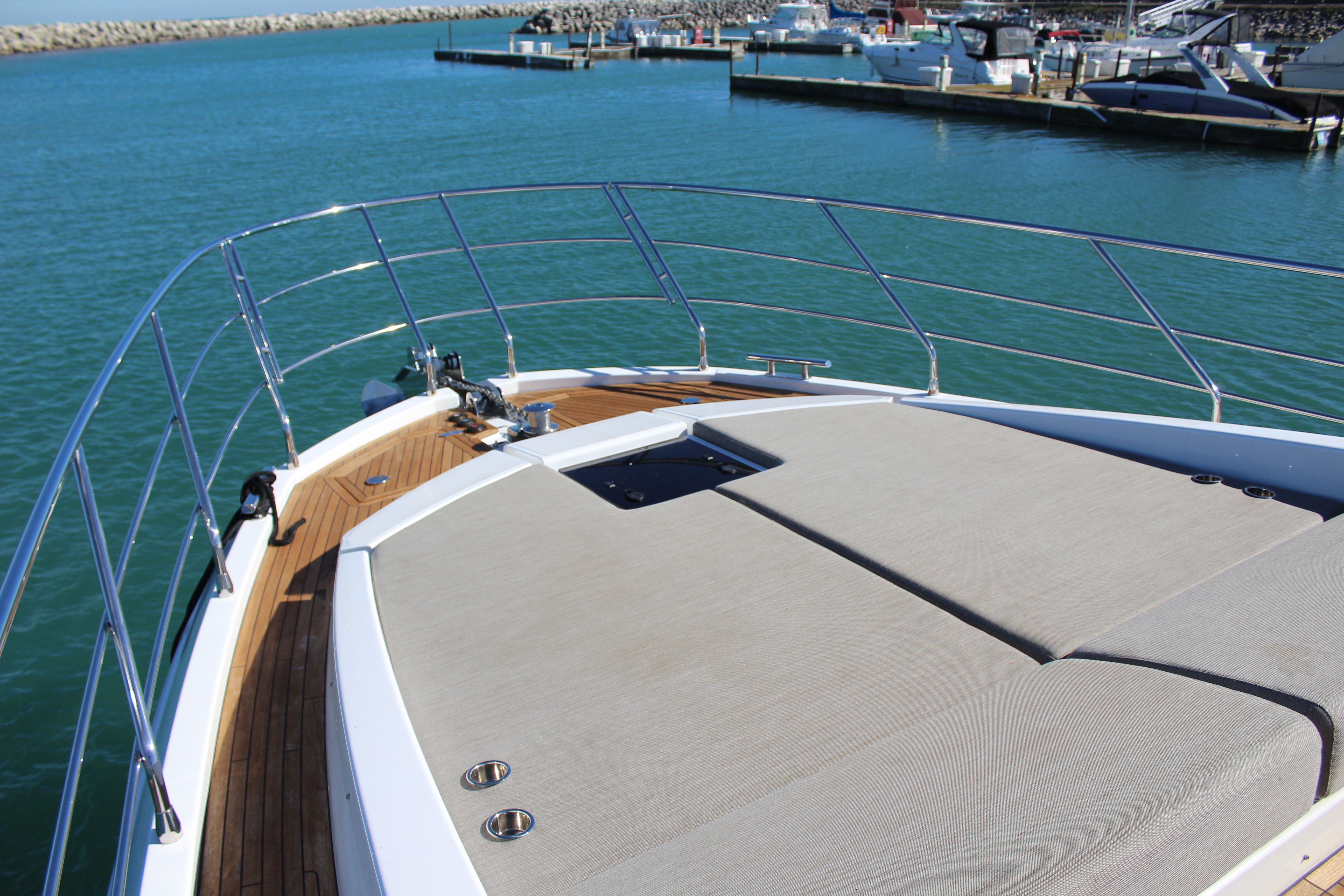 2019 Azimut
                                                             S7 Image Thumbnail #6