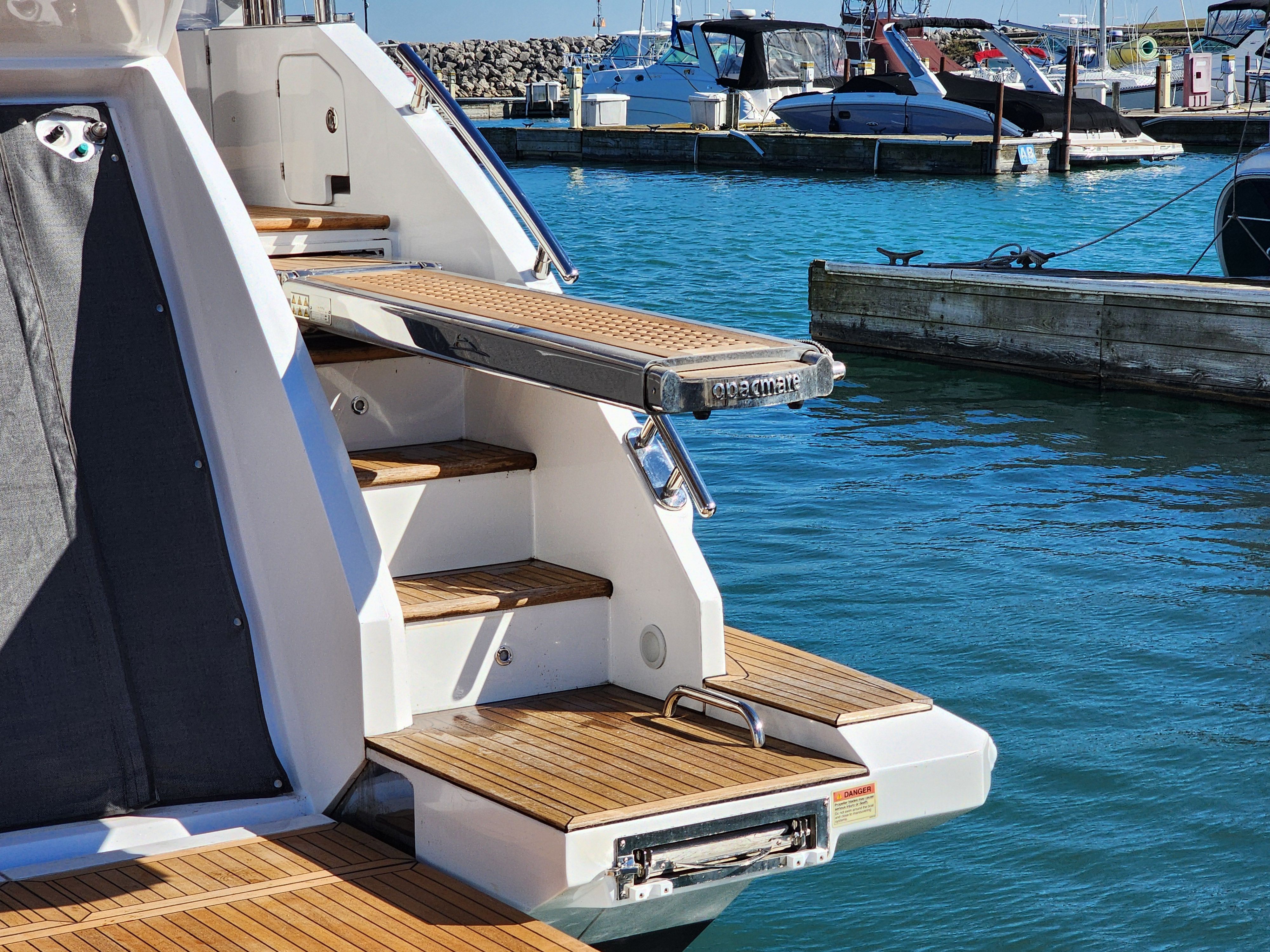 2019 Azimut
                                                             S7 Image Thumbnail #12