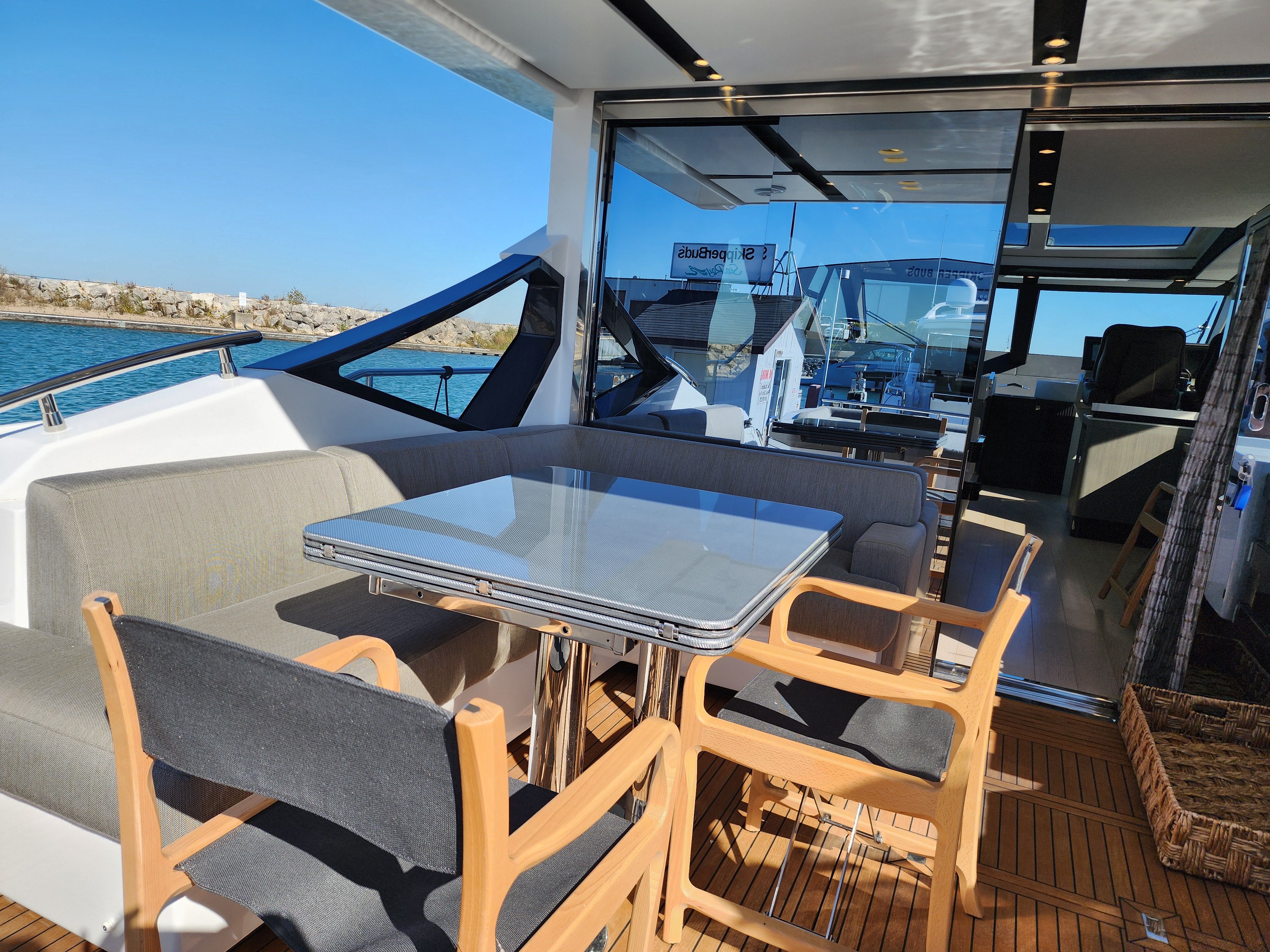 2019 Azimut
                                                             S7 Image Thumbnail #20