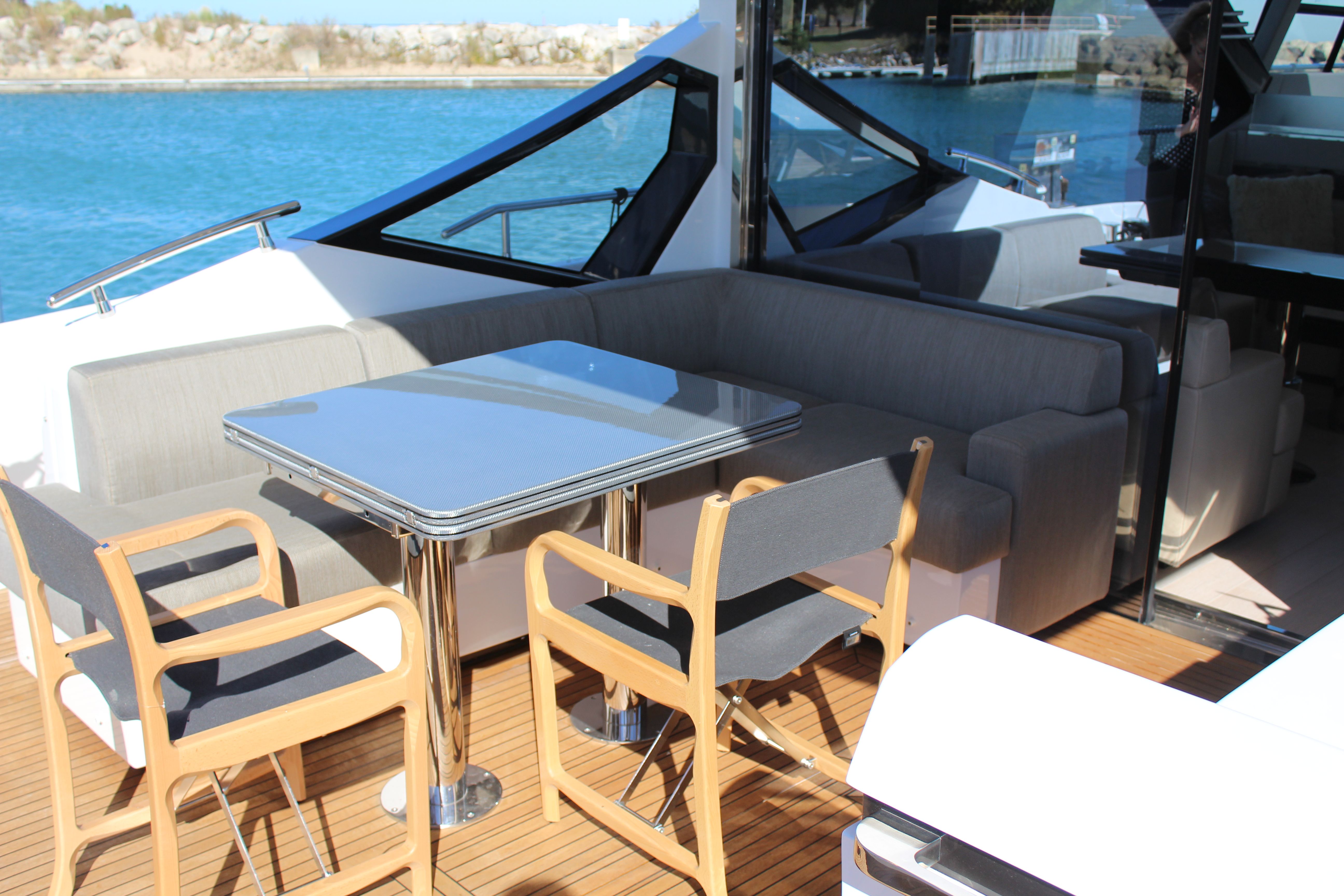 2019 Azimut
                                                             S7 Image Thumbnail #21