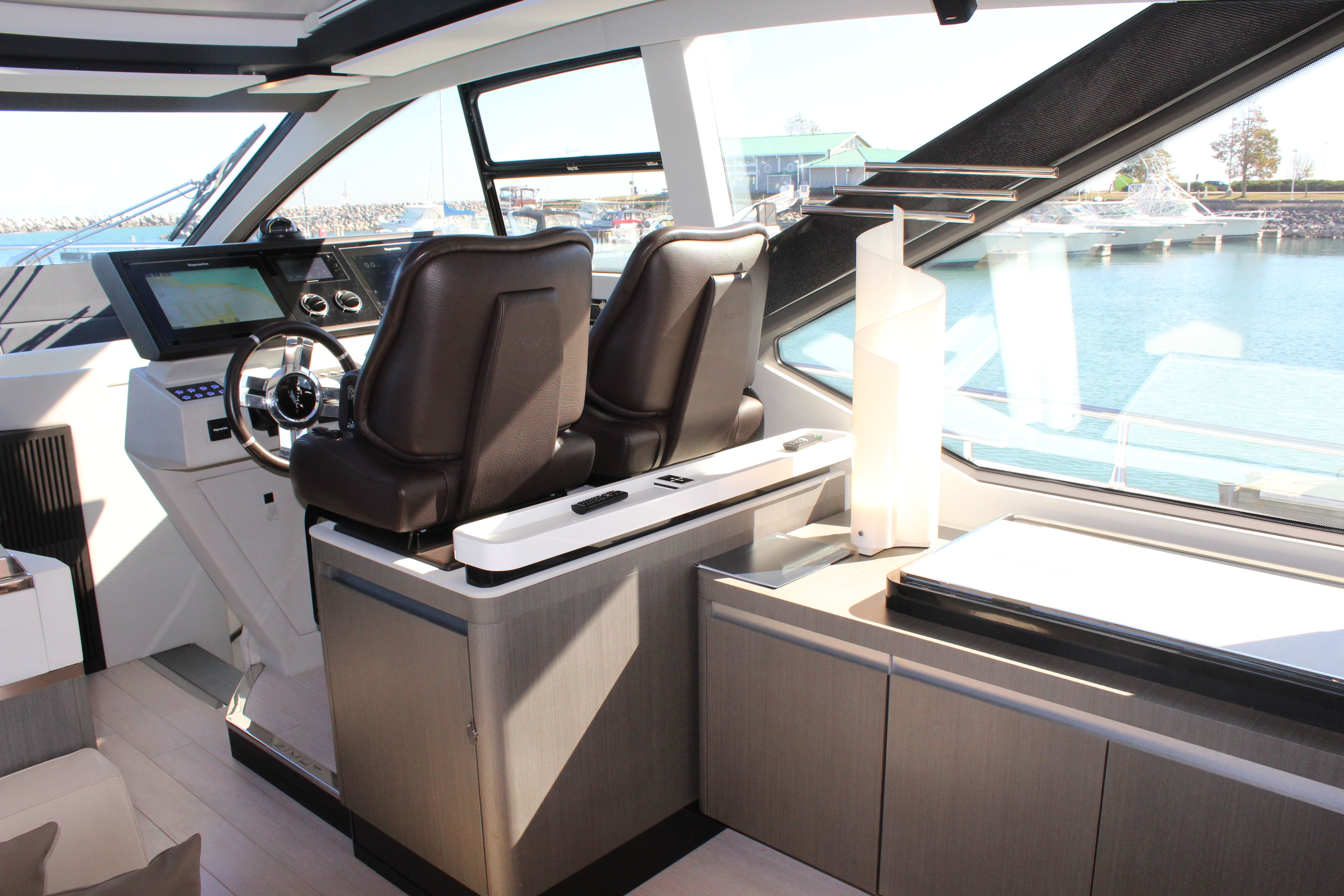 2019 Azimut
                                                             S7 Image Thumbnail #27