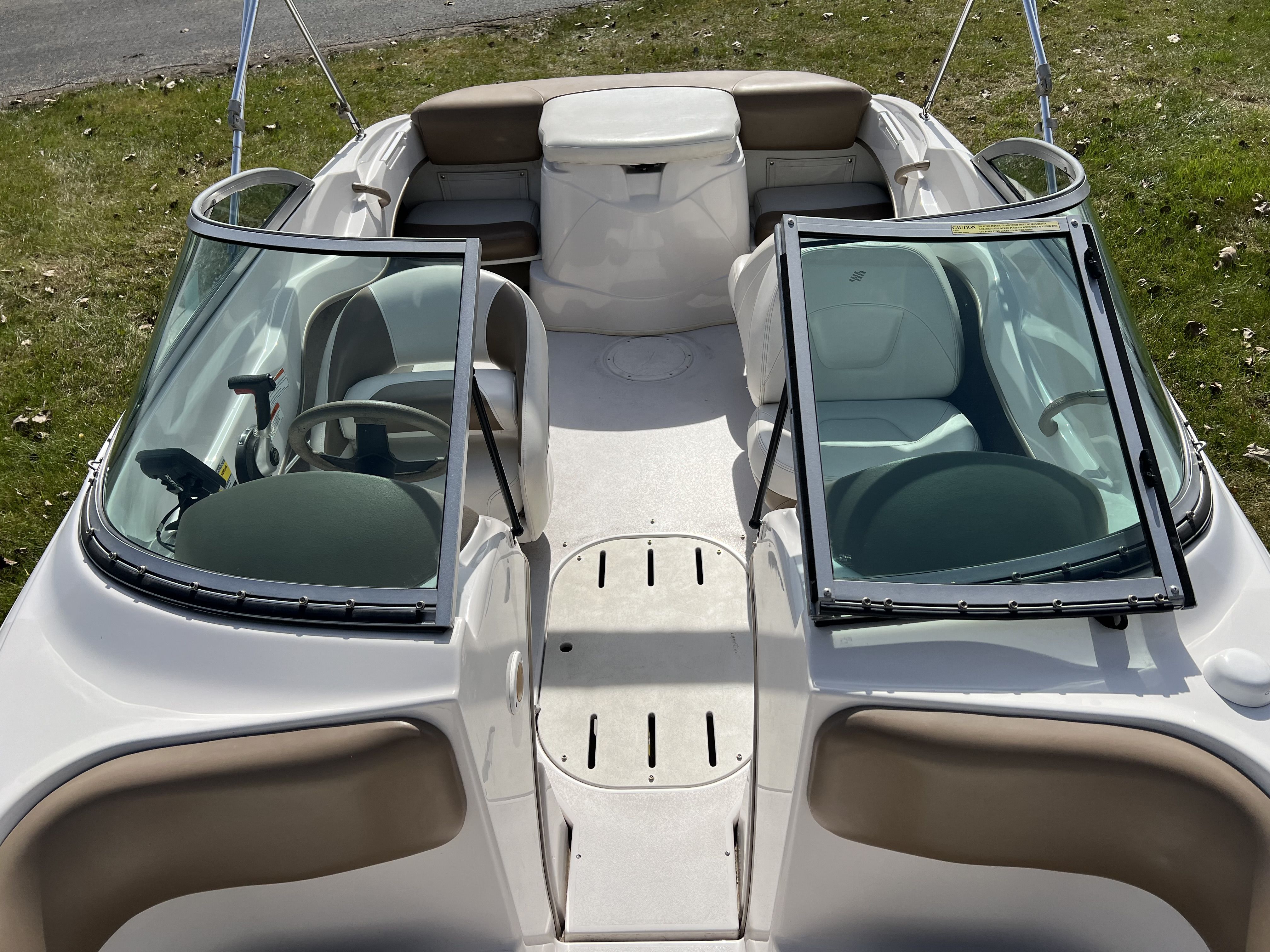 2007 Four Winns
                                                             180 HORIZON Image Thumbnail #22