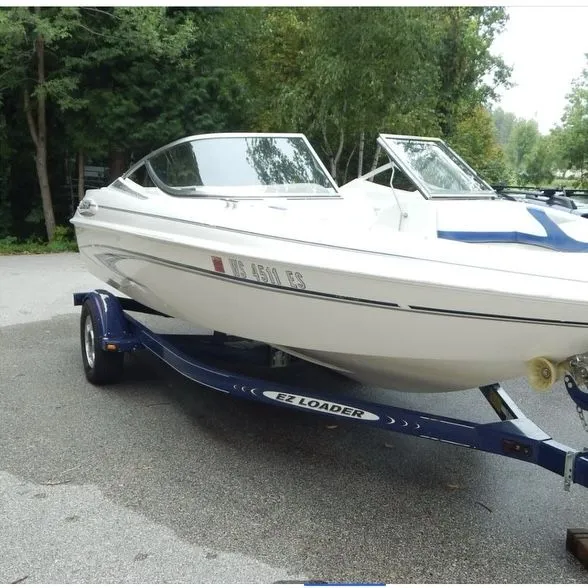 1999 Glastron 175SXLE Image Thumbnail #0