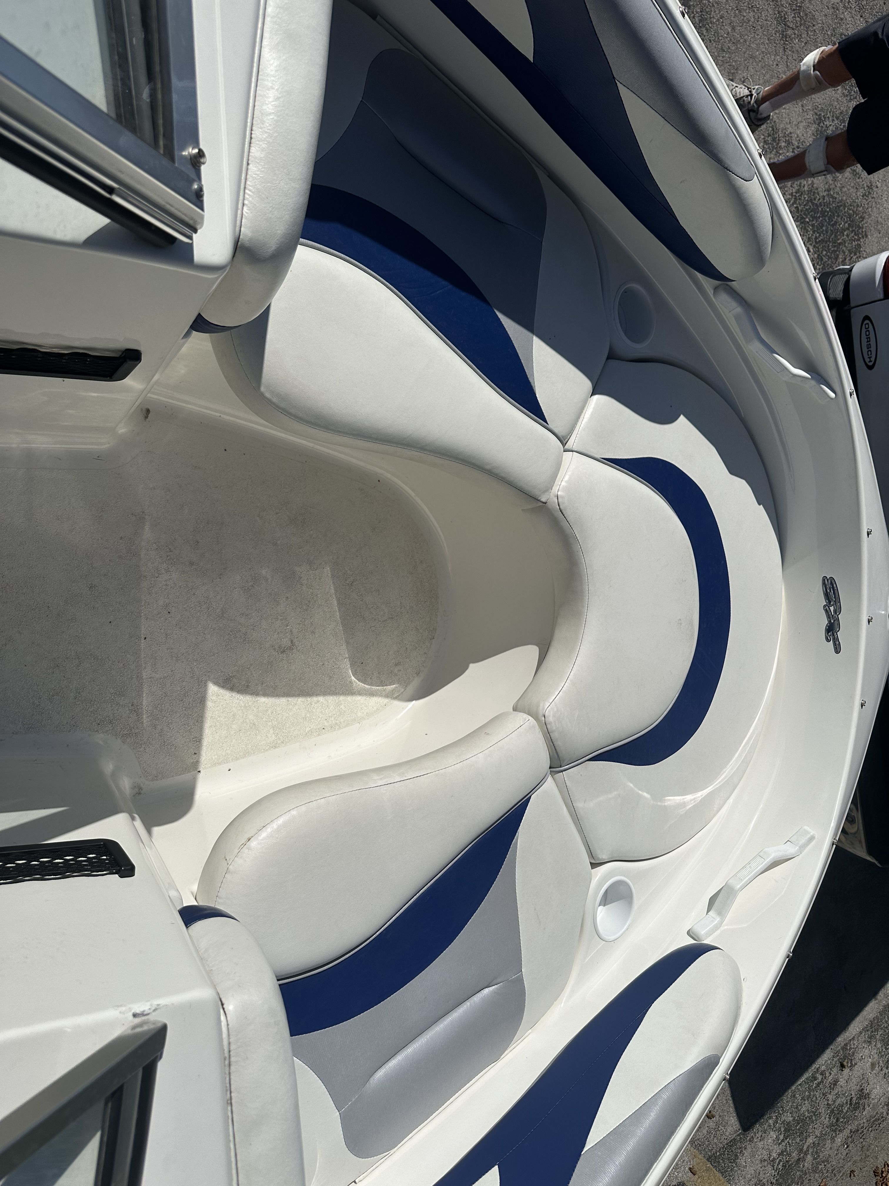 1999 Glastron 175SXLE Image Thumbnail #6