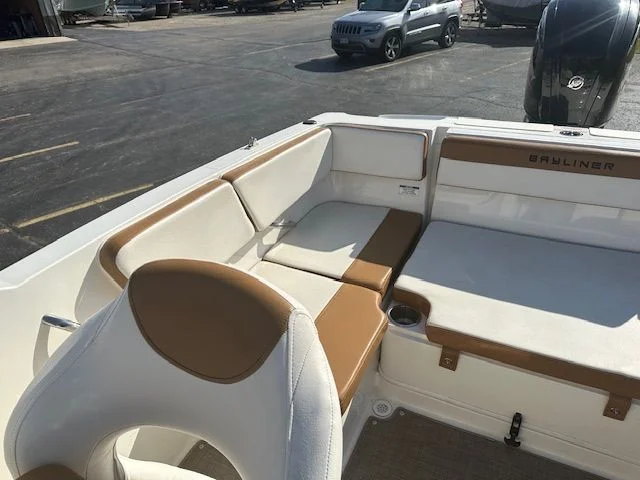 2021 Bayliner VR4 Bowrider I/O Image Thumbnail #11
