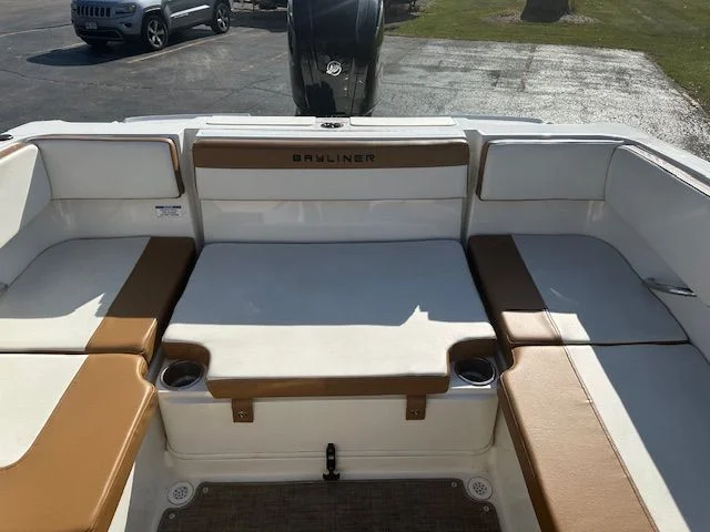 2021 Bayliner VR4 Bowrider I/O Image Thumbnail #12