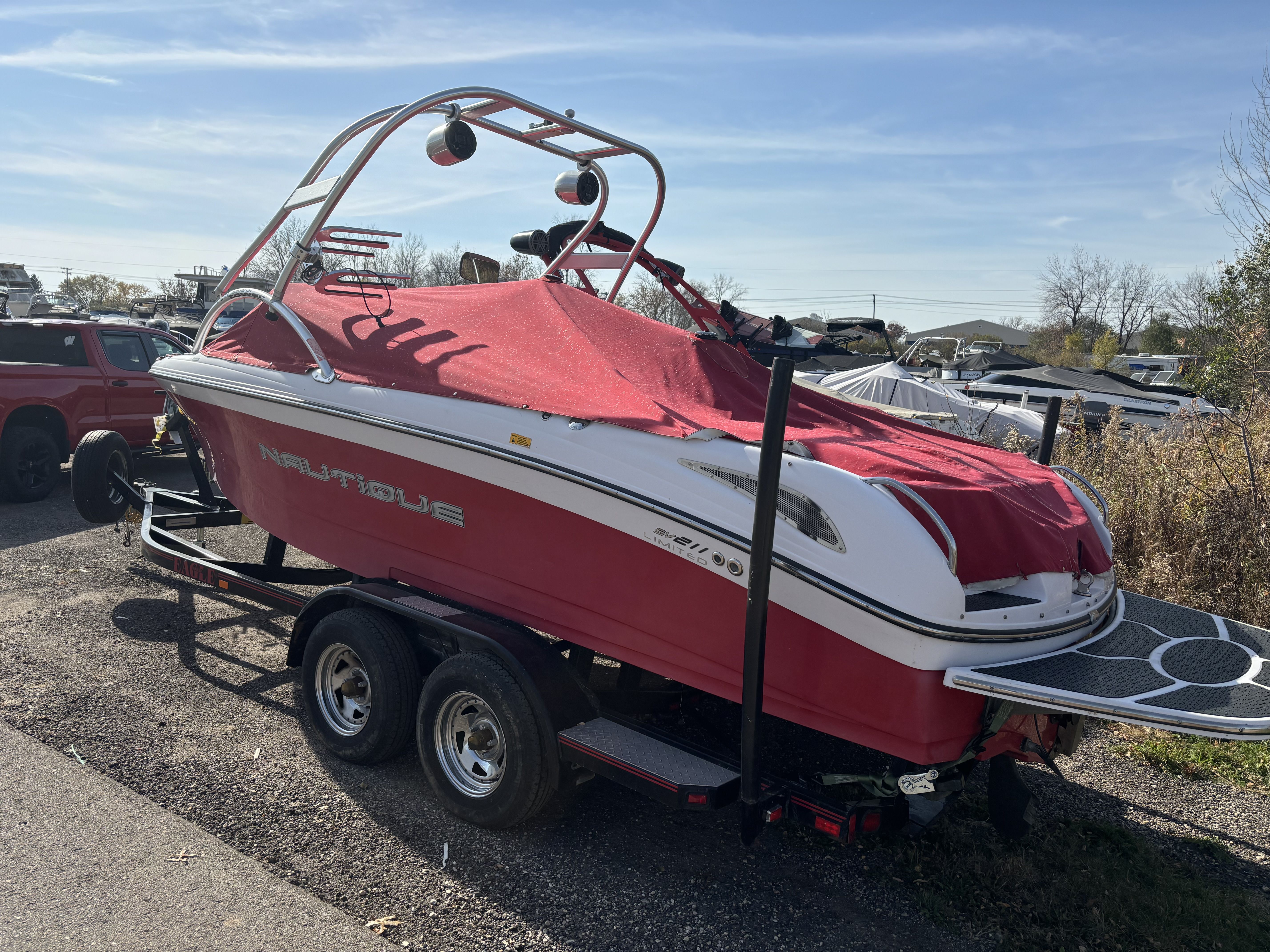 2005 Nautique
                                                             211 LTD Image Thumbnail #2