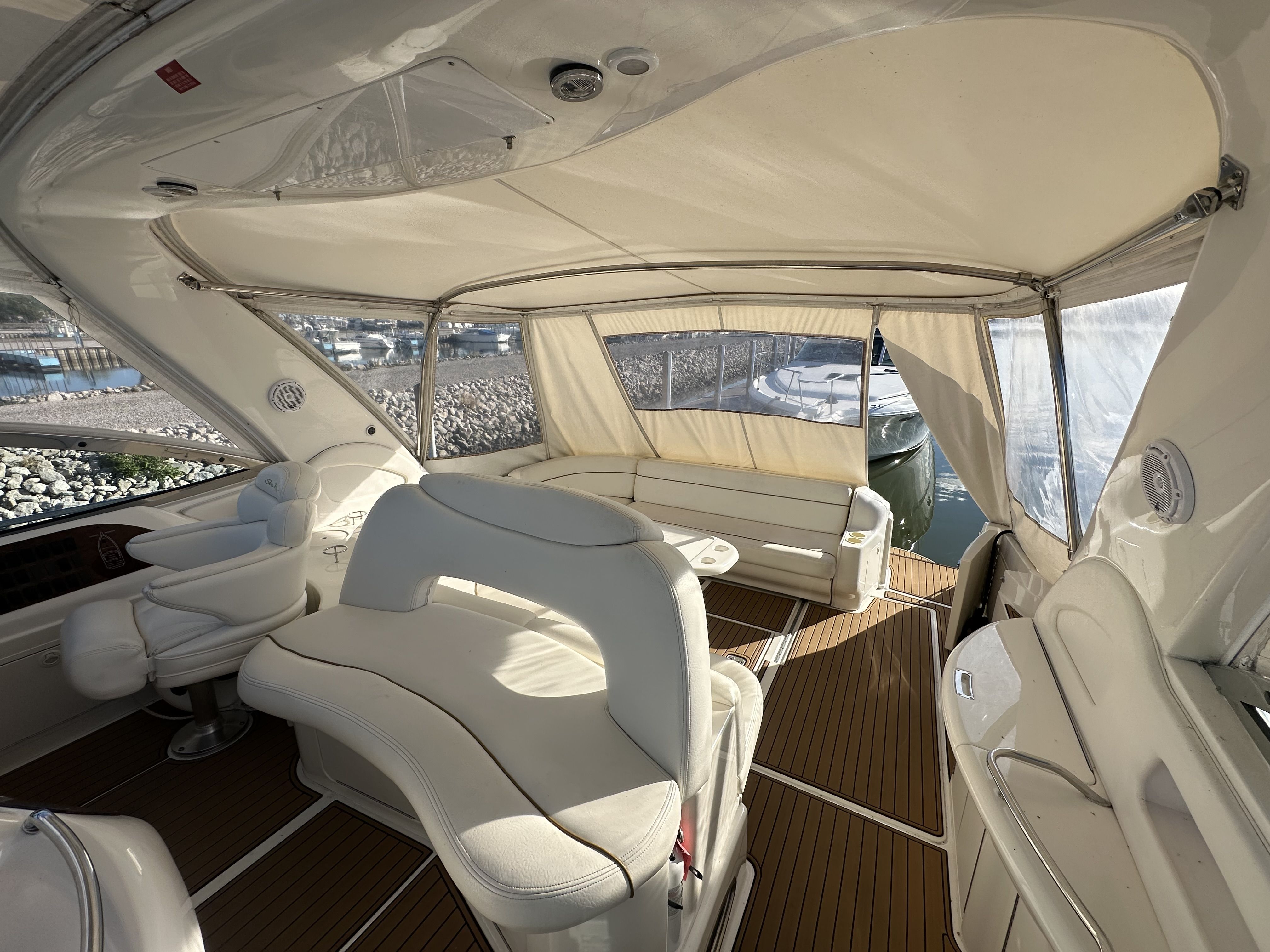 1999 Sea Ray
                                                             460 SUNDANCER Image Thumbnail #10
