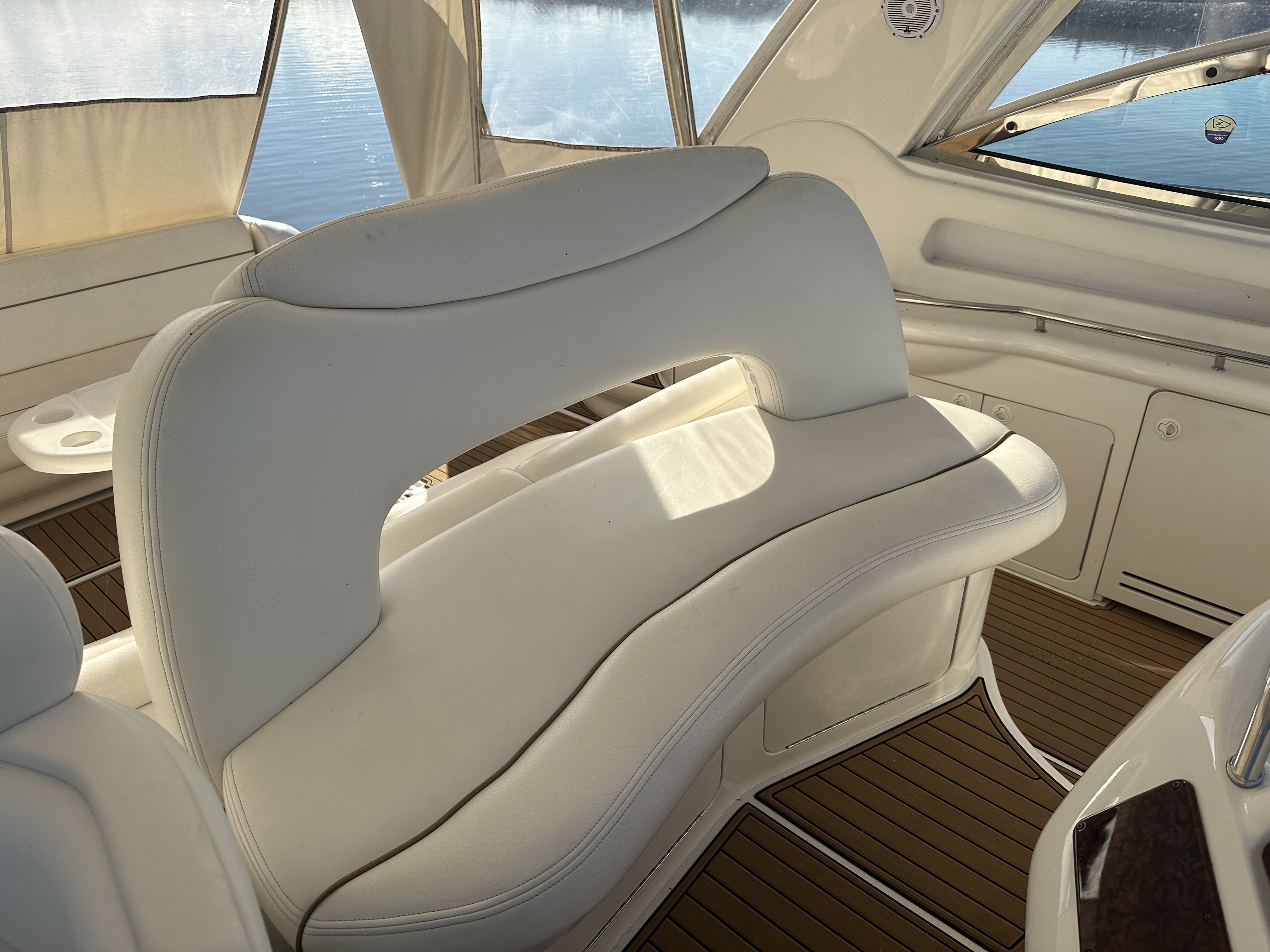 1999 Sea Ray
                                                             460 SUNDANCER Image Thumbnail #18