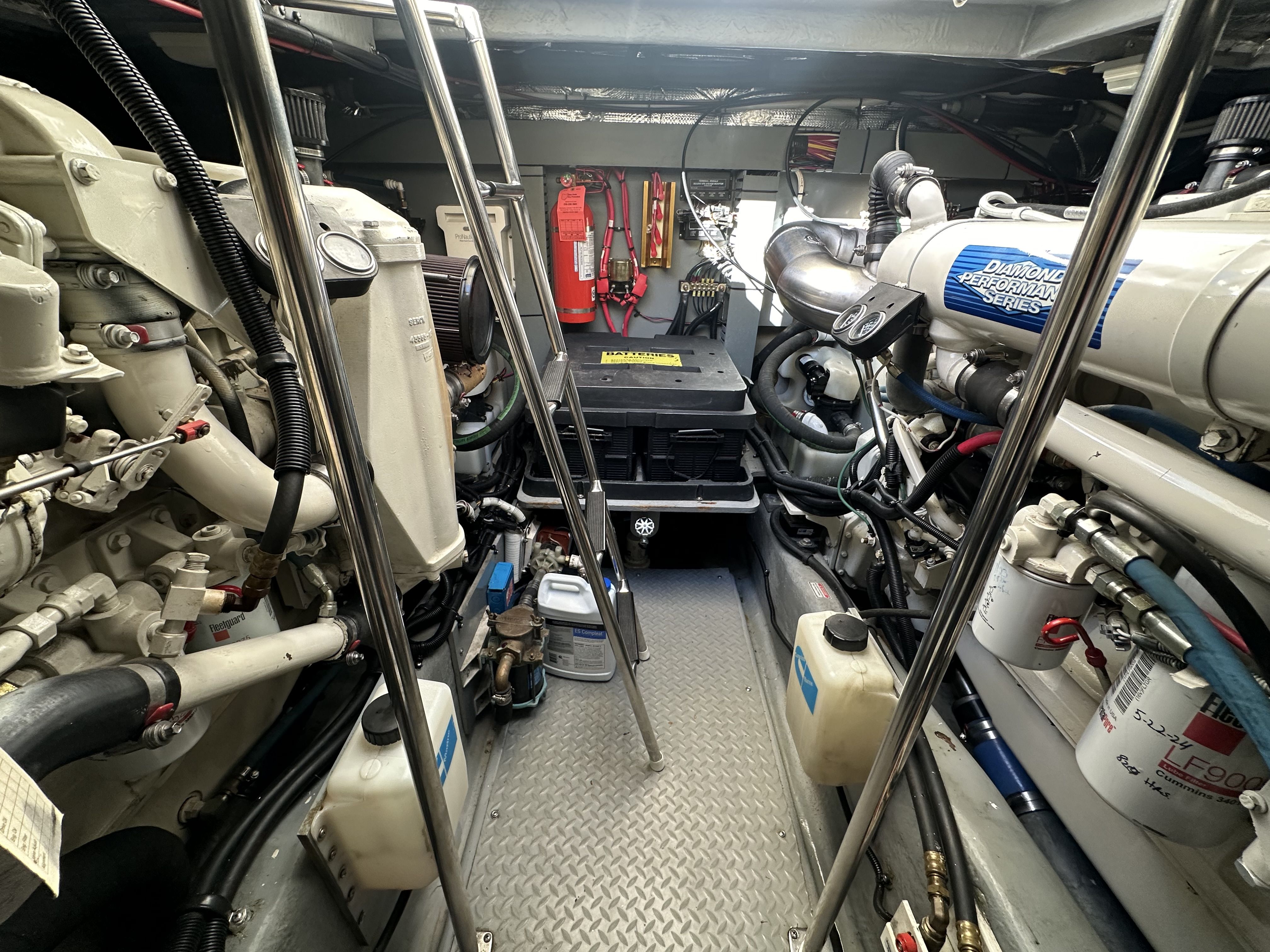 1999 Sea Ray
                                                             460 SUNDANCER Image Thumbnail #35