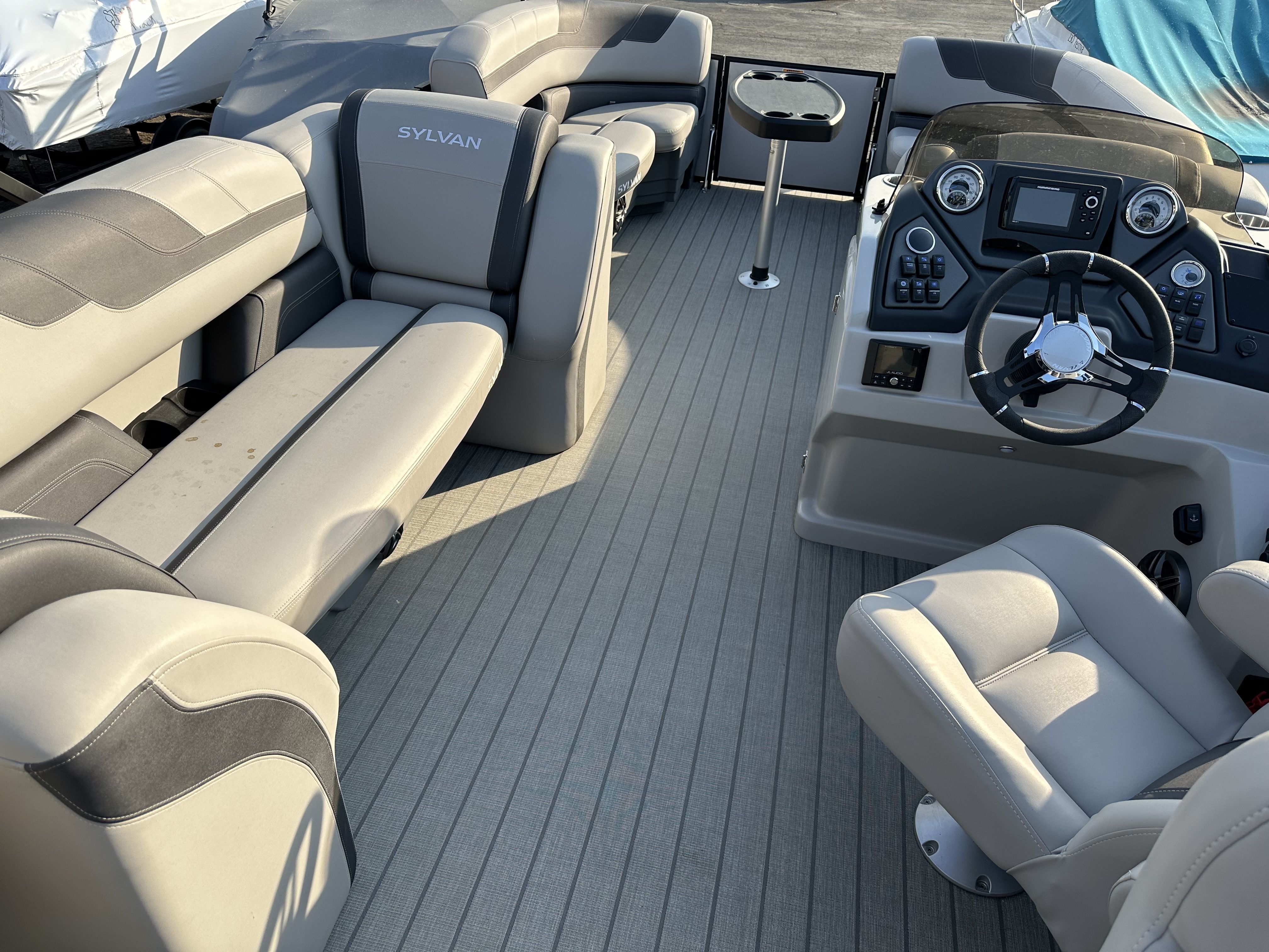 2022 Sylvan L3PF Image Thumbnail #16