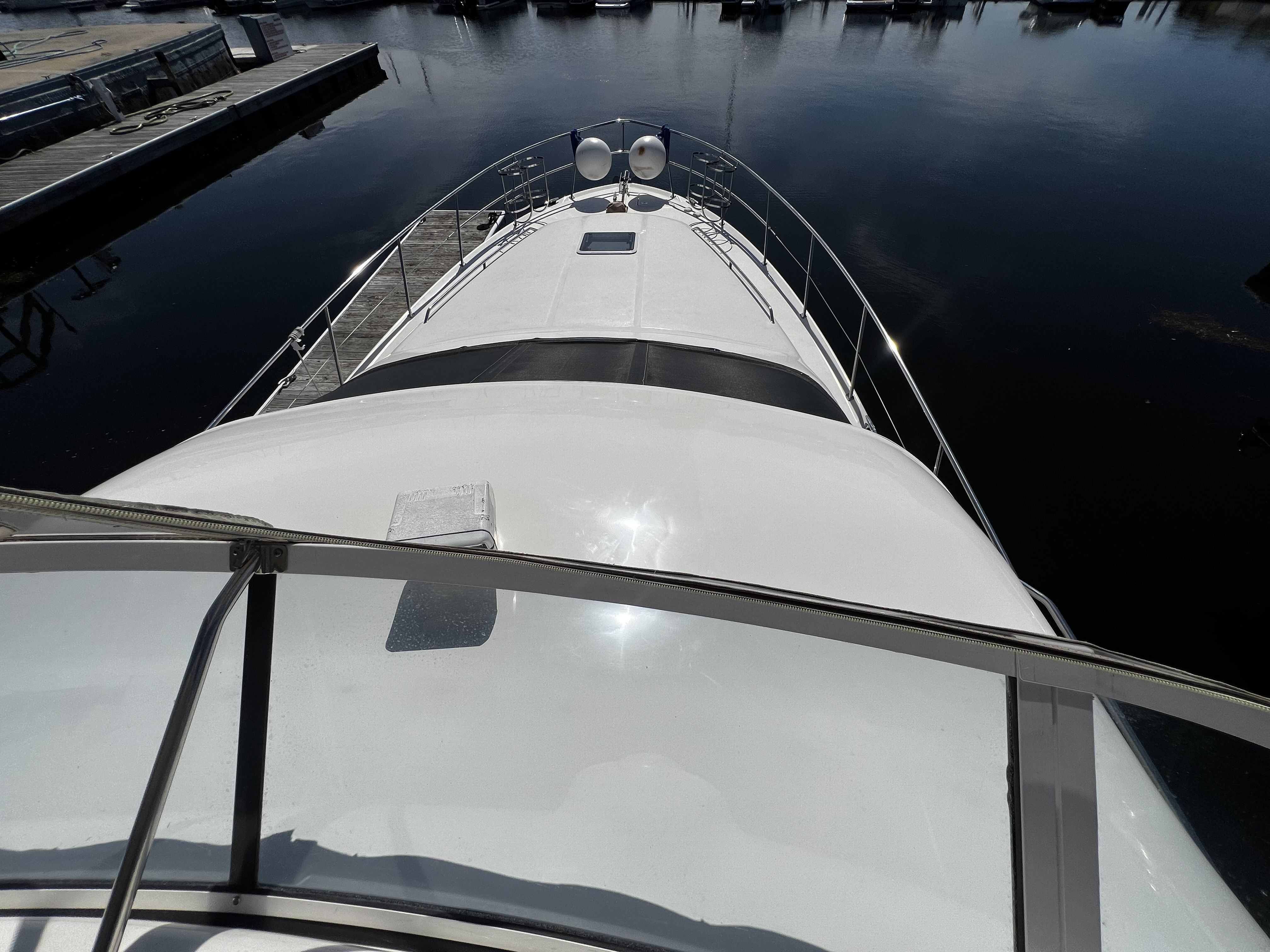 2003 Sea Ray
                                                             400 Sedan Bridge Image Thumbnail #6