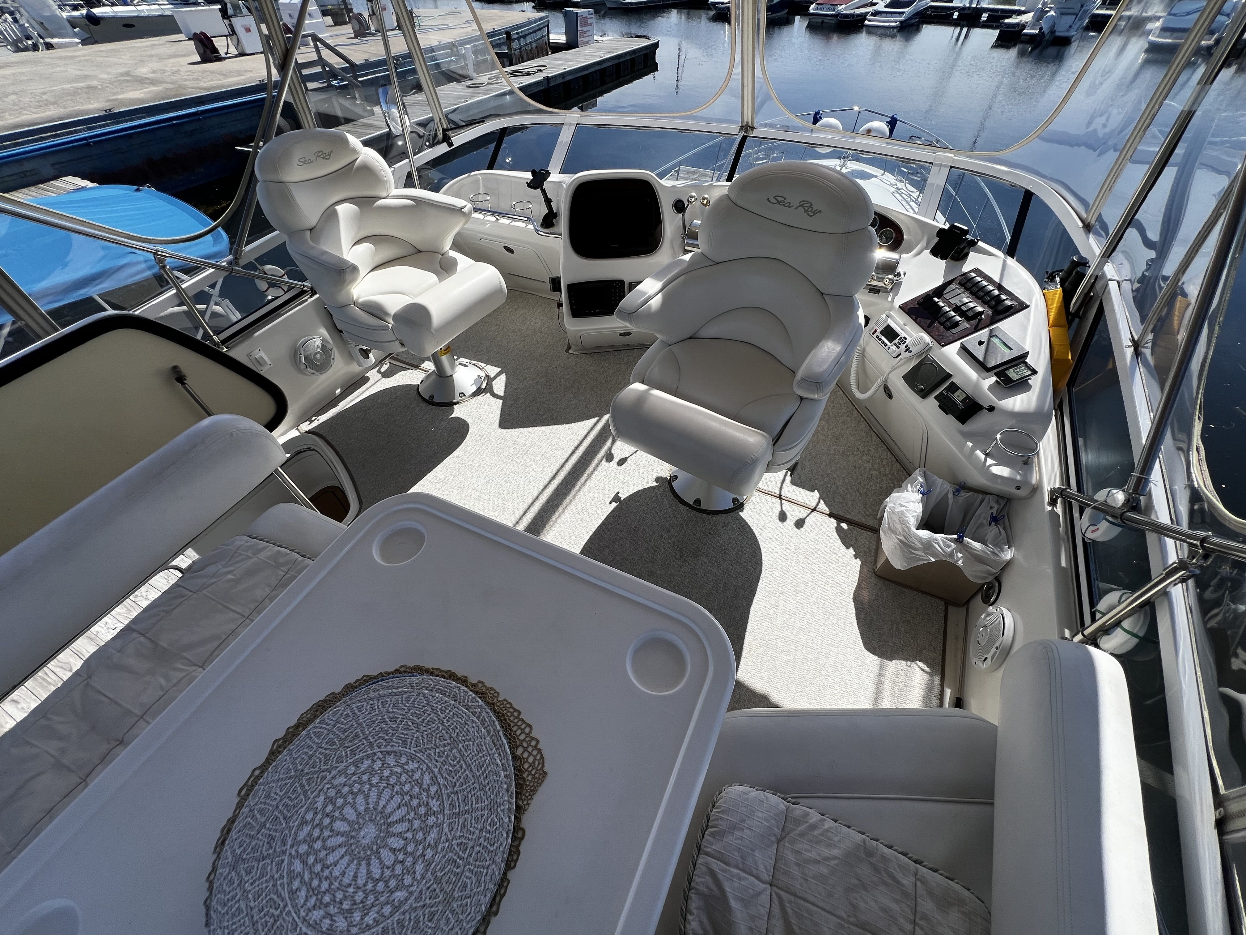 2003 Sea Ray
                                                             400 Sedan Bridge Image Thumbnail #22