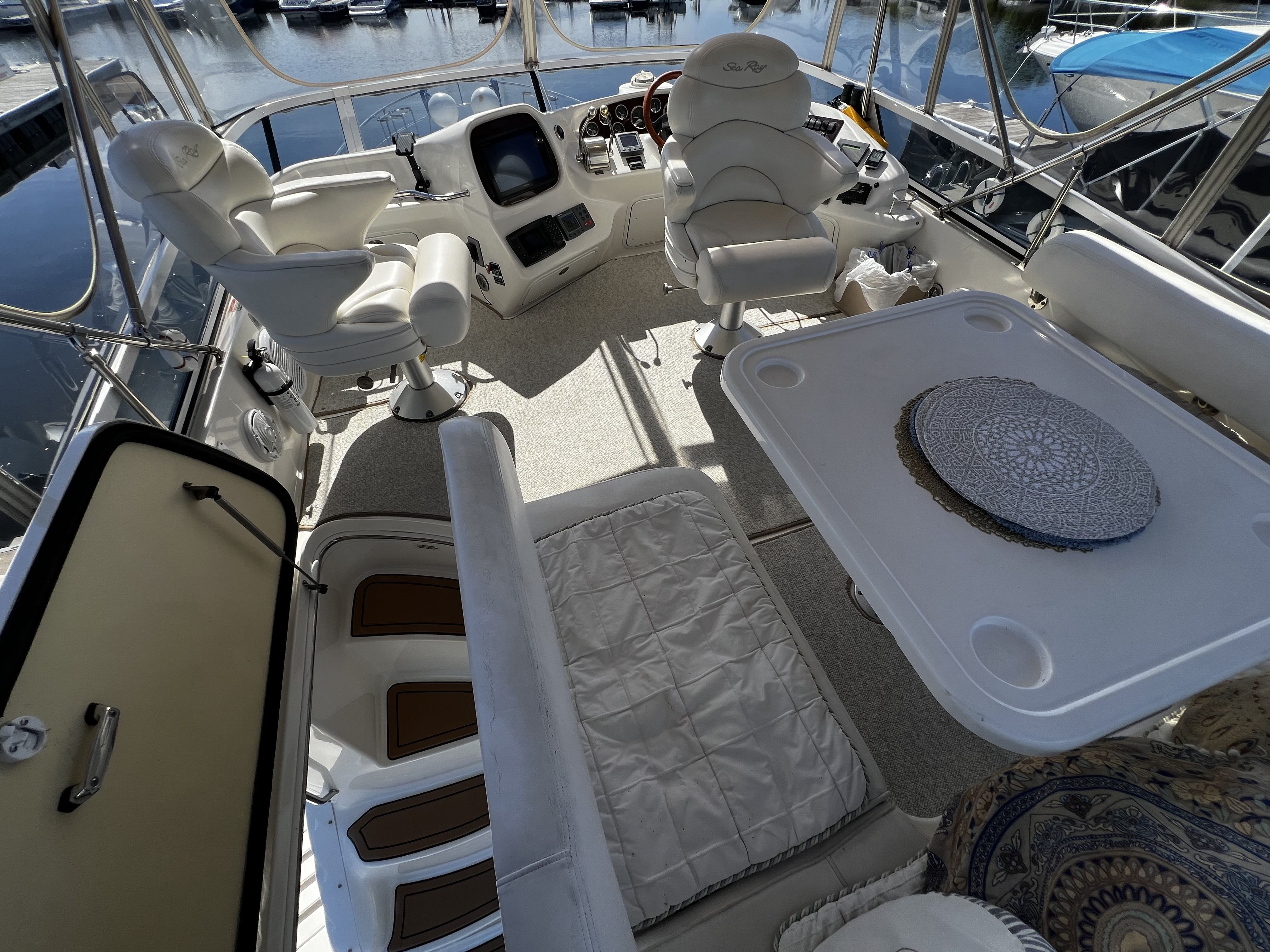 2003 Sea Ray
                                                             400 Sedan Bridge Image Thumbnail #23