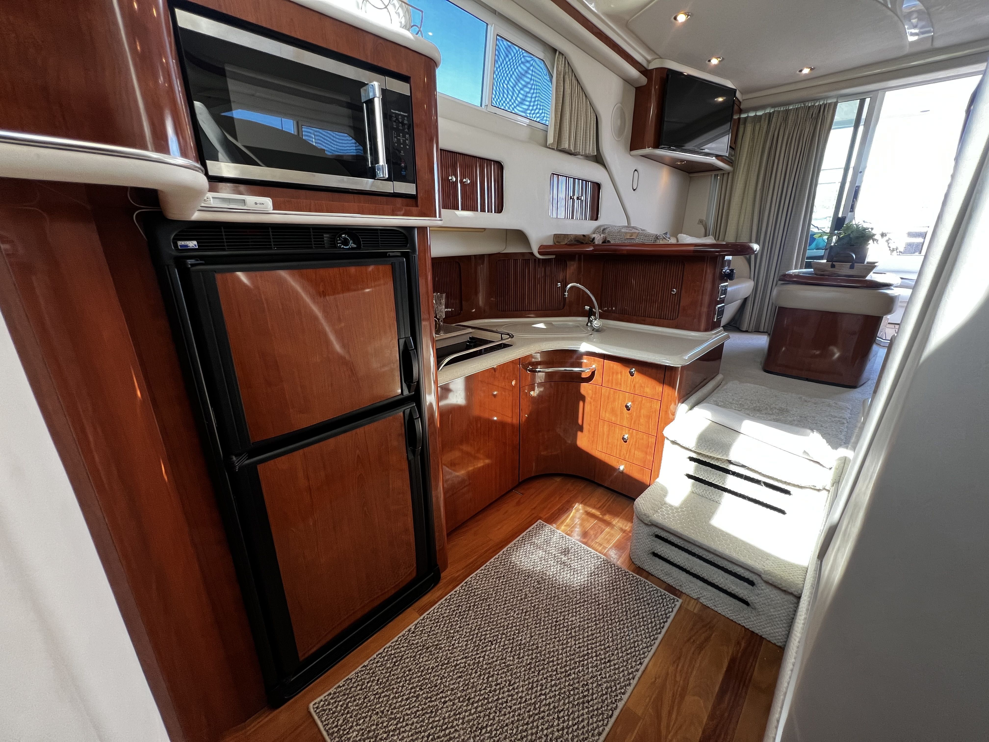2003 Sea Ray
                                                             400 Sedan Bridge Image Thumbnail #28