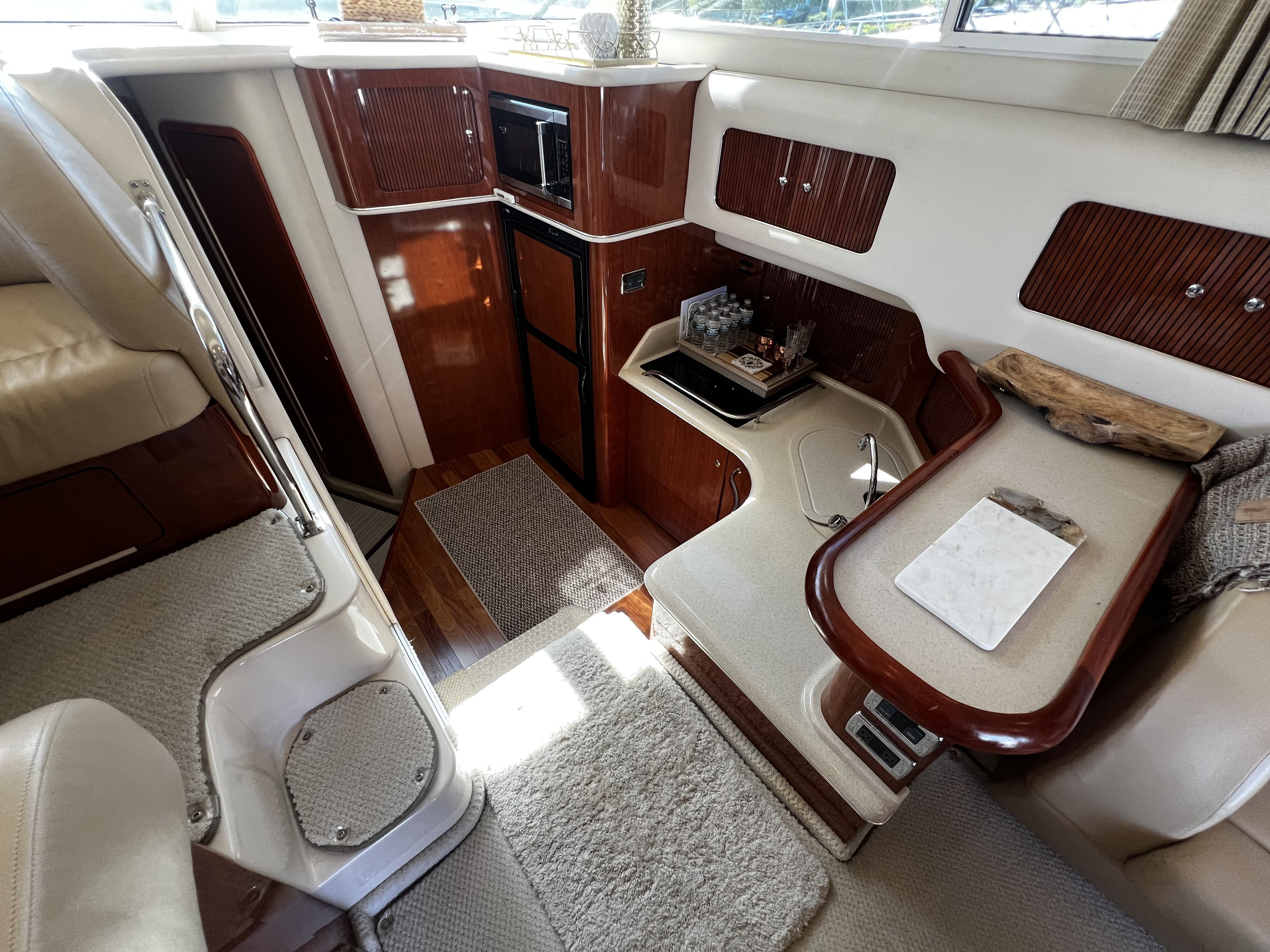 2003 Sea Ray
                                                             400 Sedan Bridge Image Thumbnail #29