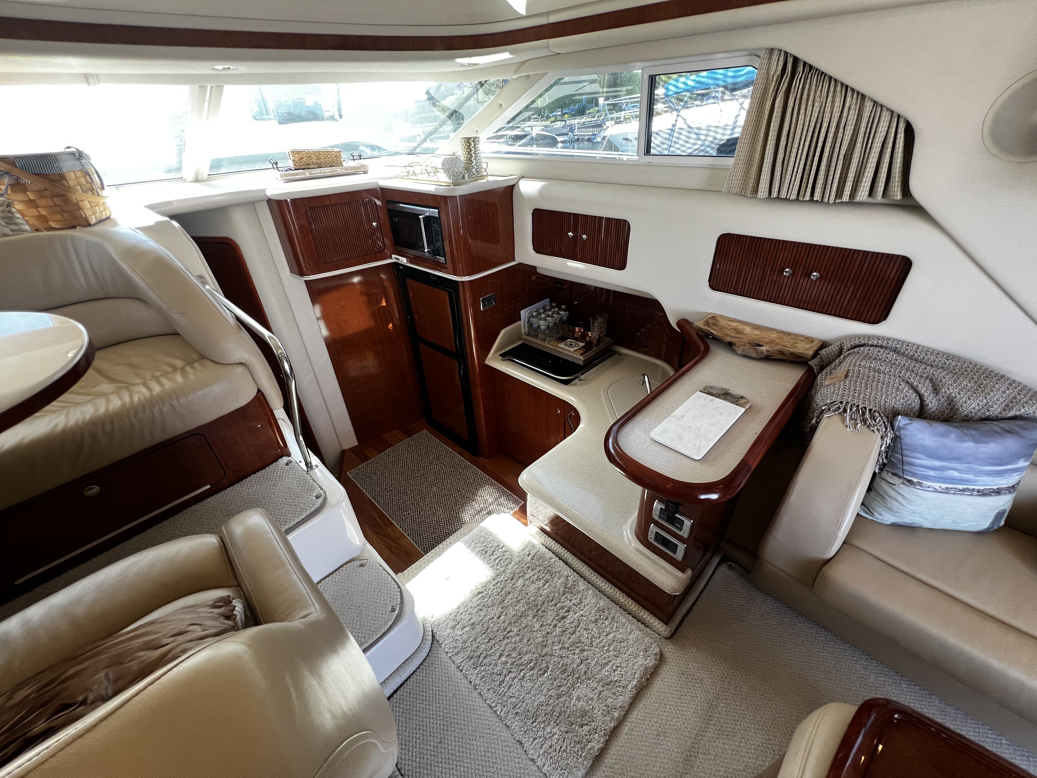 2003 Sea Ray
                                                             400 Sedan Bridge Image Thumbnail #31