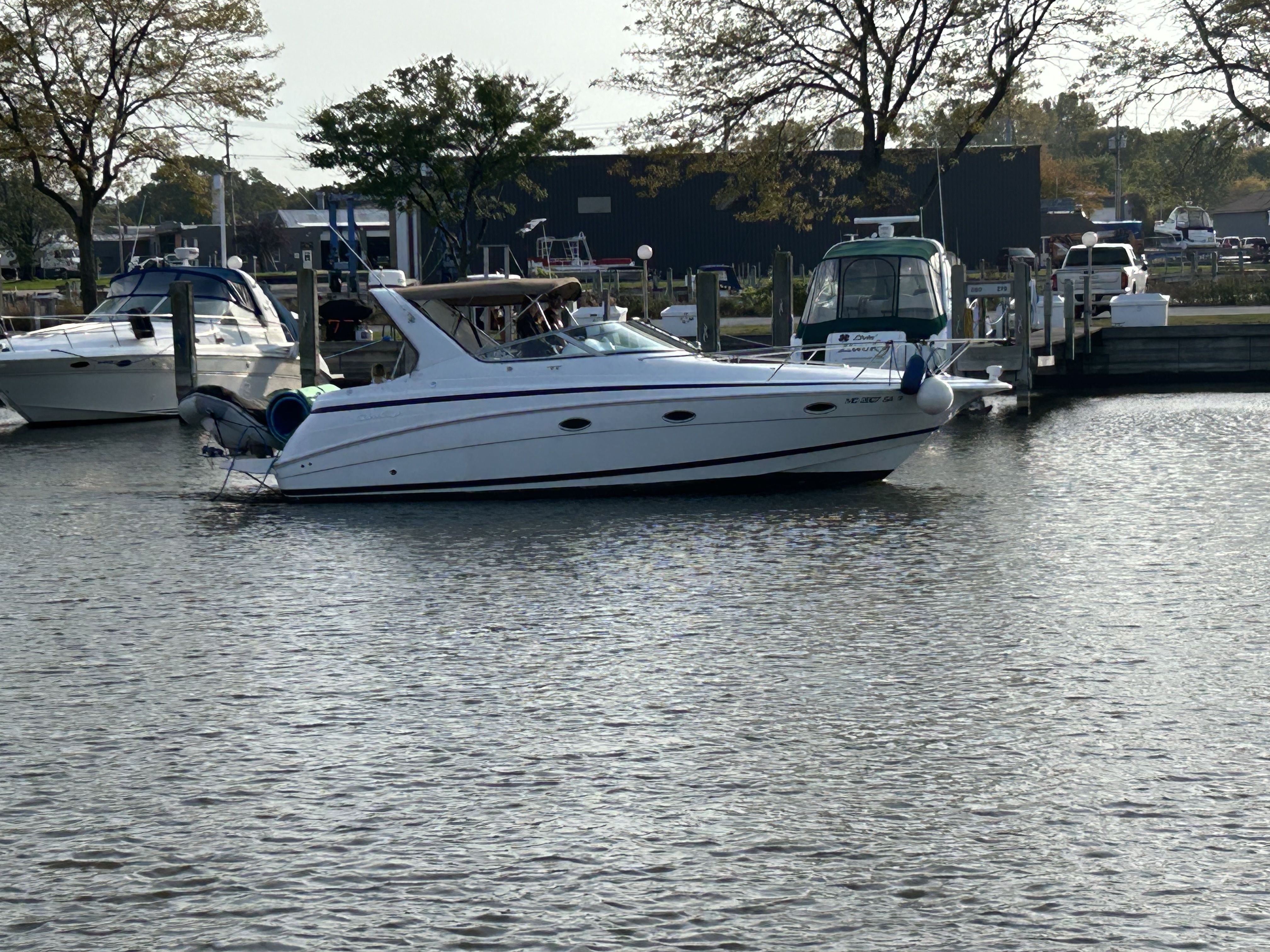 2000 Chris-Craft
                                                             320EXPRESS Image Thumbnail #0