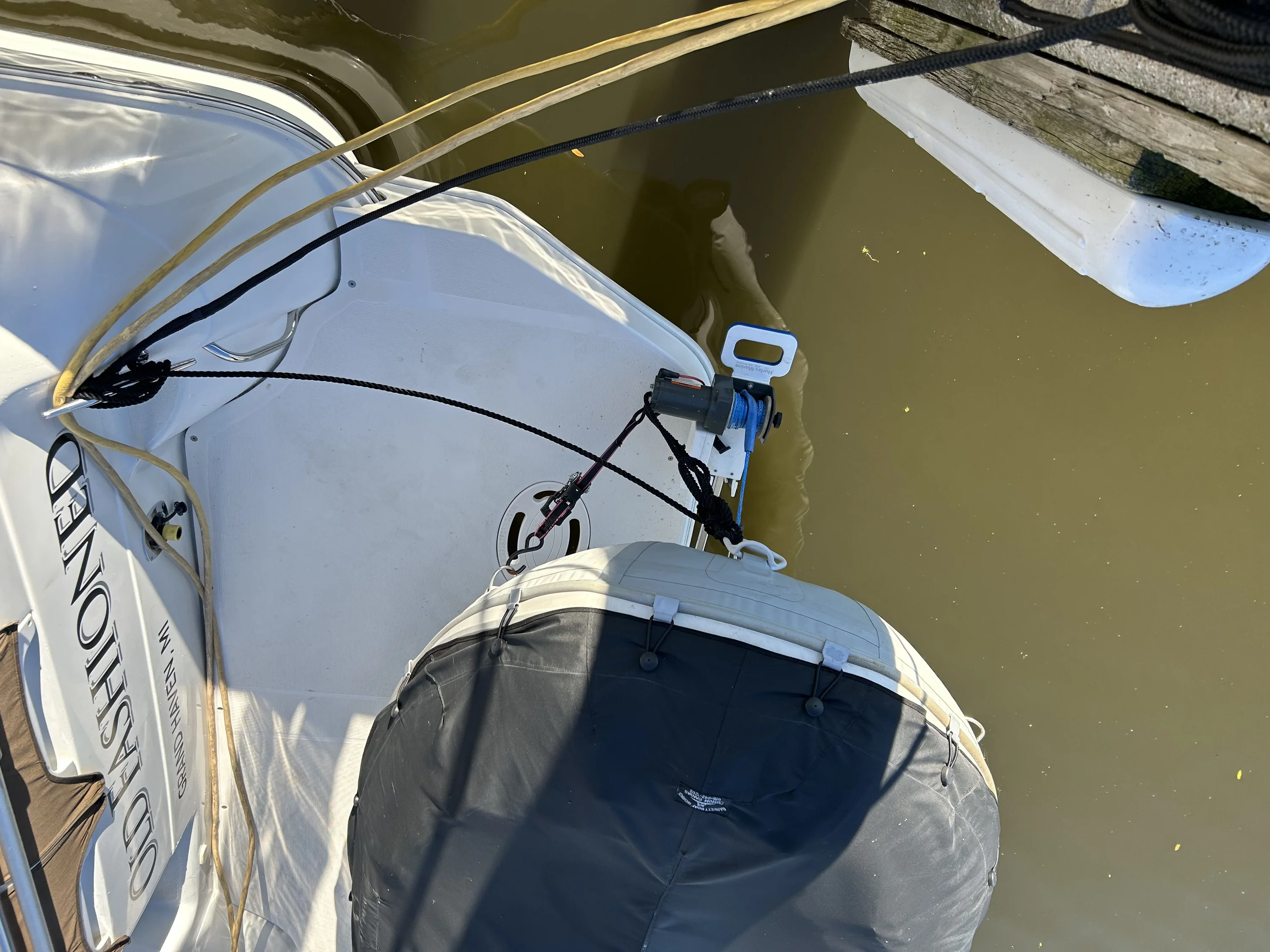 2000 Chris-Craft 320EXPRESS Image Thumbnail #11