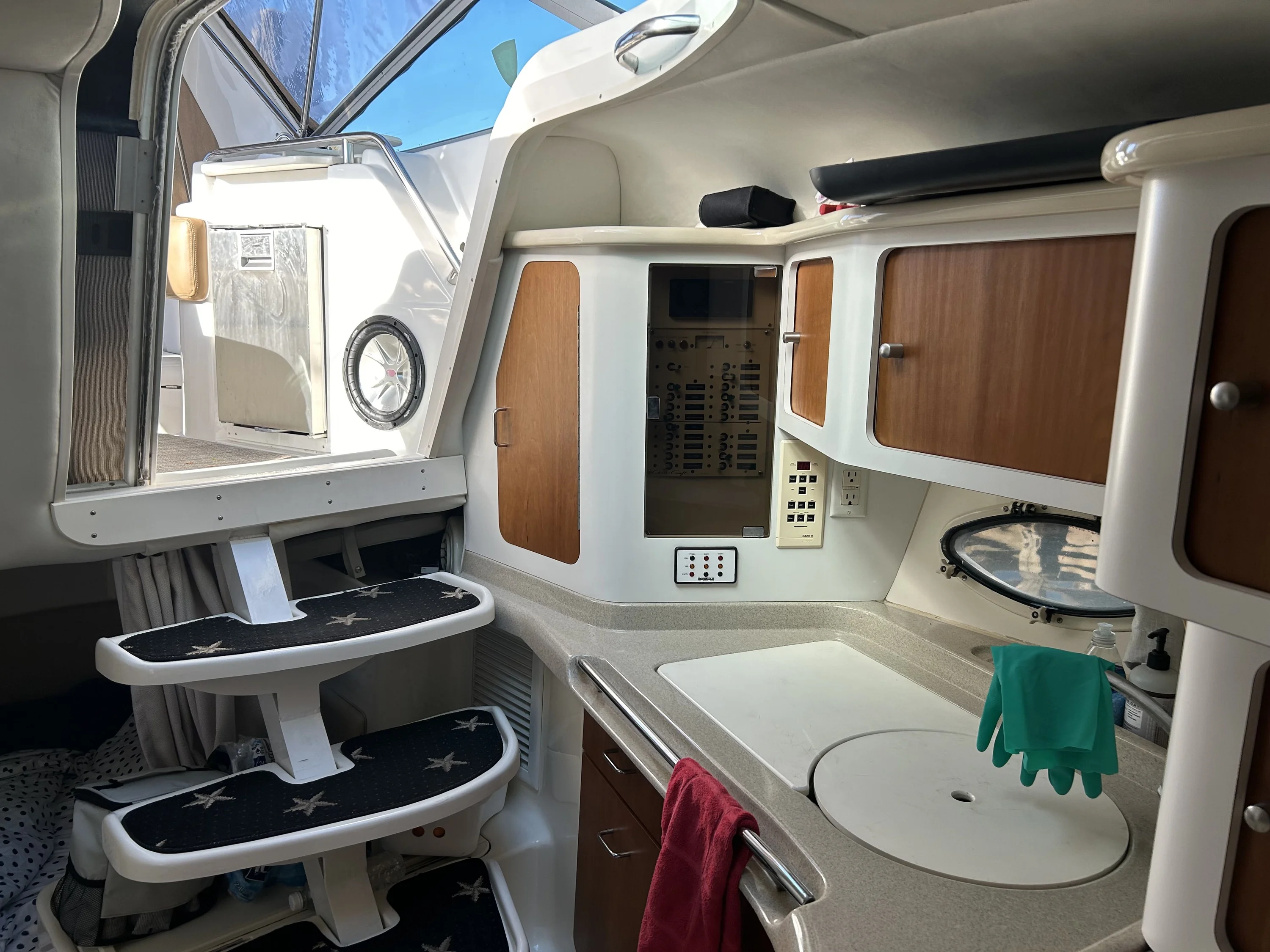 2000 Chris-Craft 320EXPRESS Image Thumbnail #14