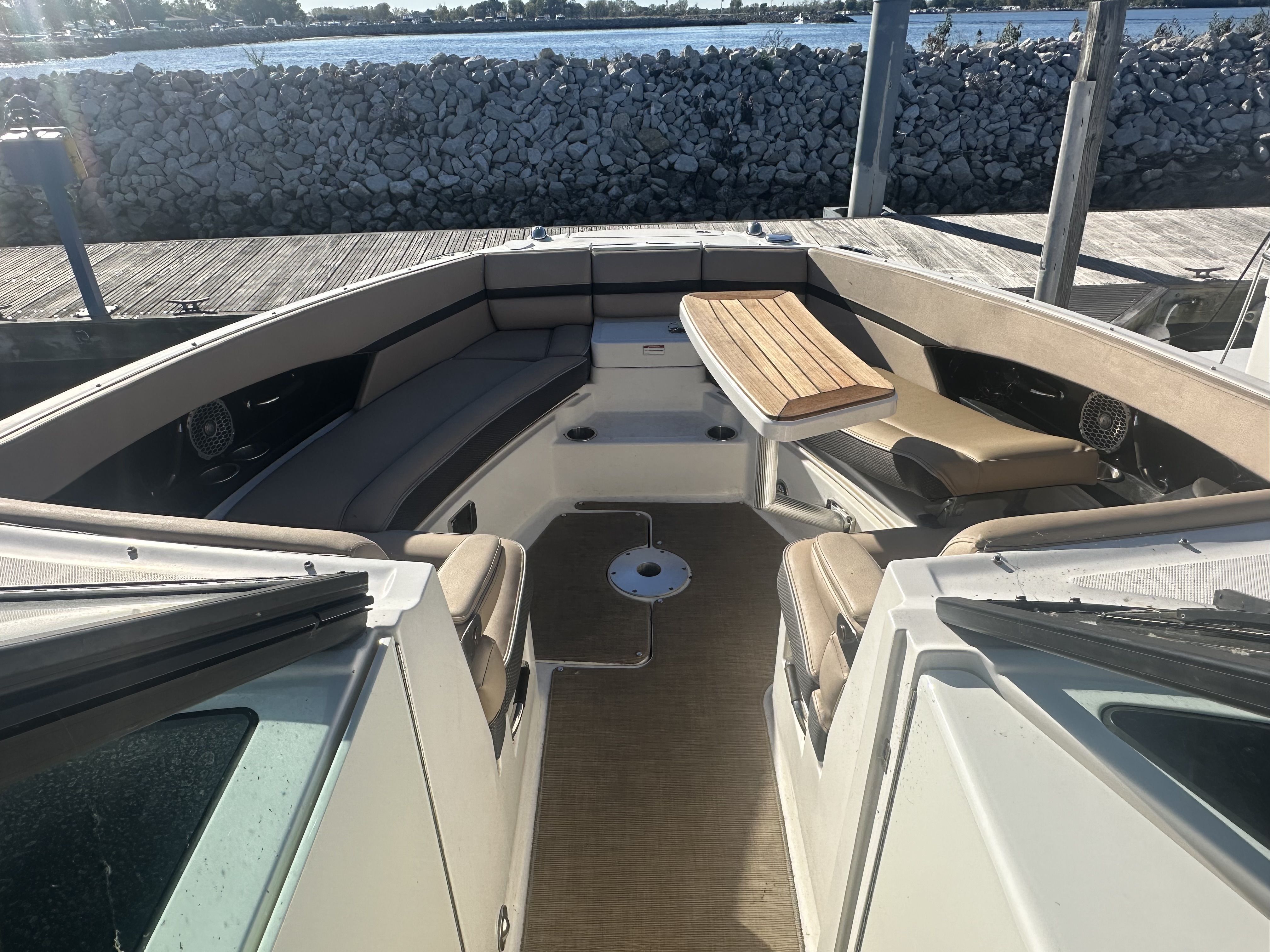 2017 Sea Ray 350 SLX Image Thumbnail #13