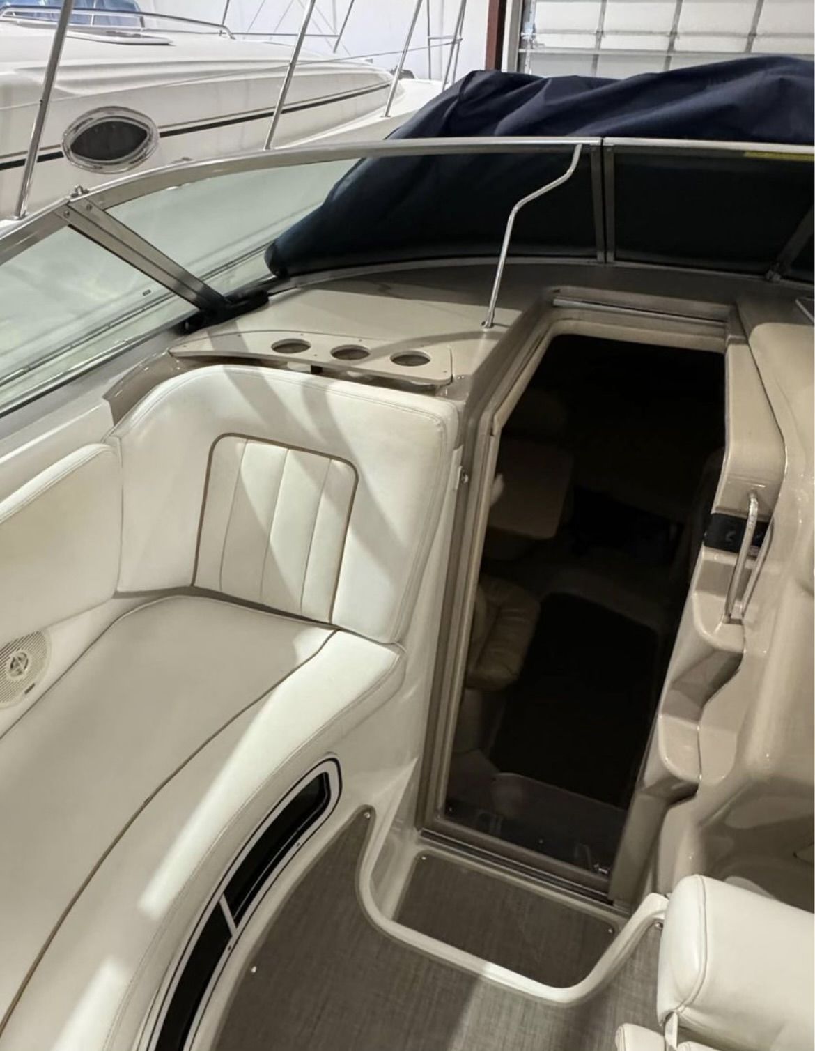 1998 Sea Ray
                                                             270 SUNDANCER Image Thumbnail #4