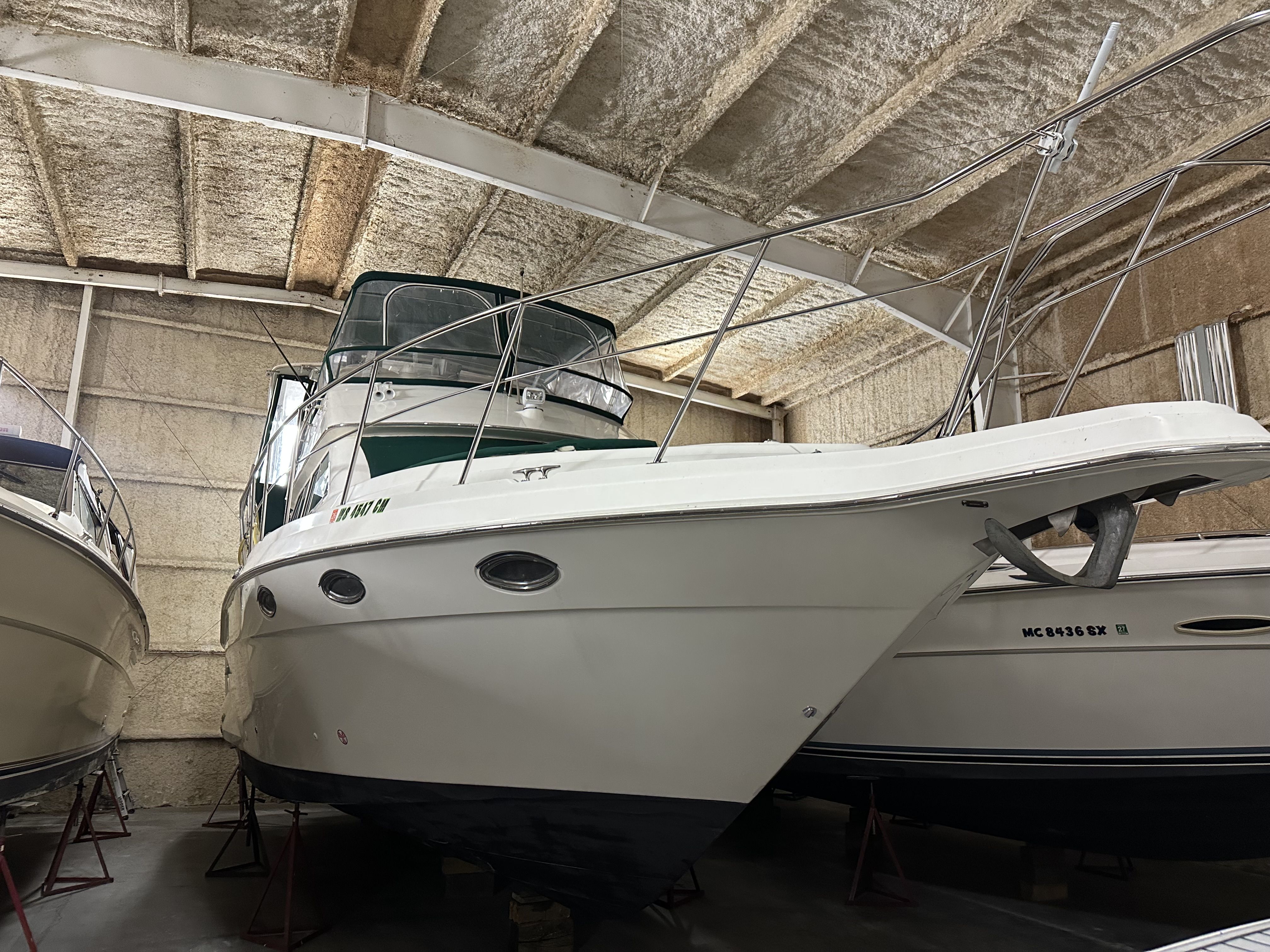 1997 Cruisers Yachts
                                                             3950 AC Image Thumbnail #3