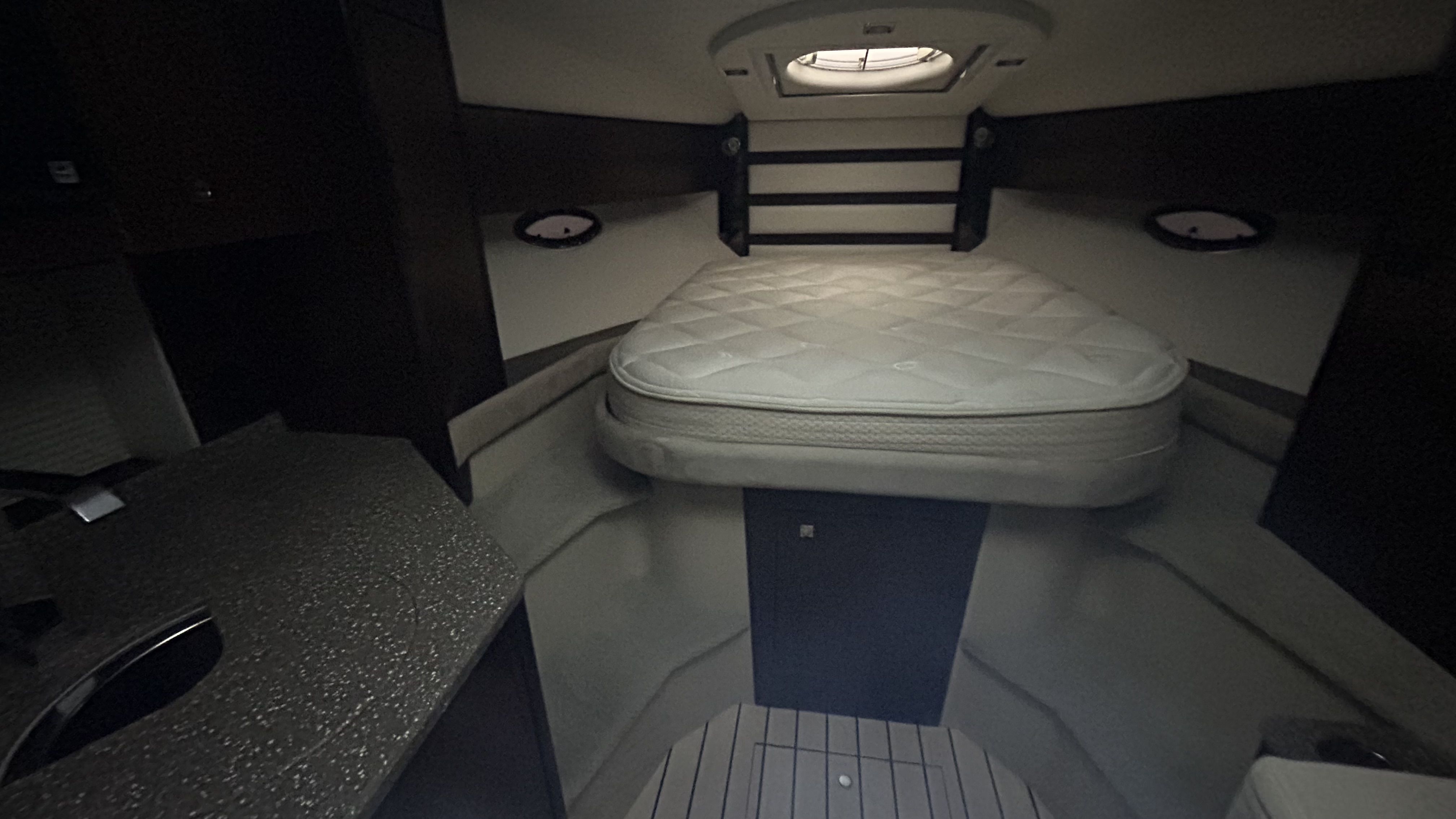 2012 Cruisers Yachts
                                                             350 EXPRESS Image Thumbnail #49