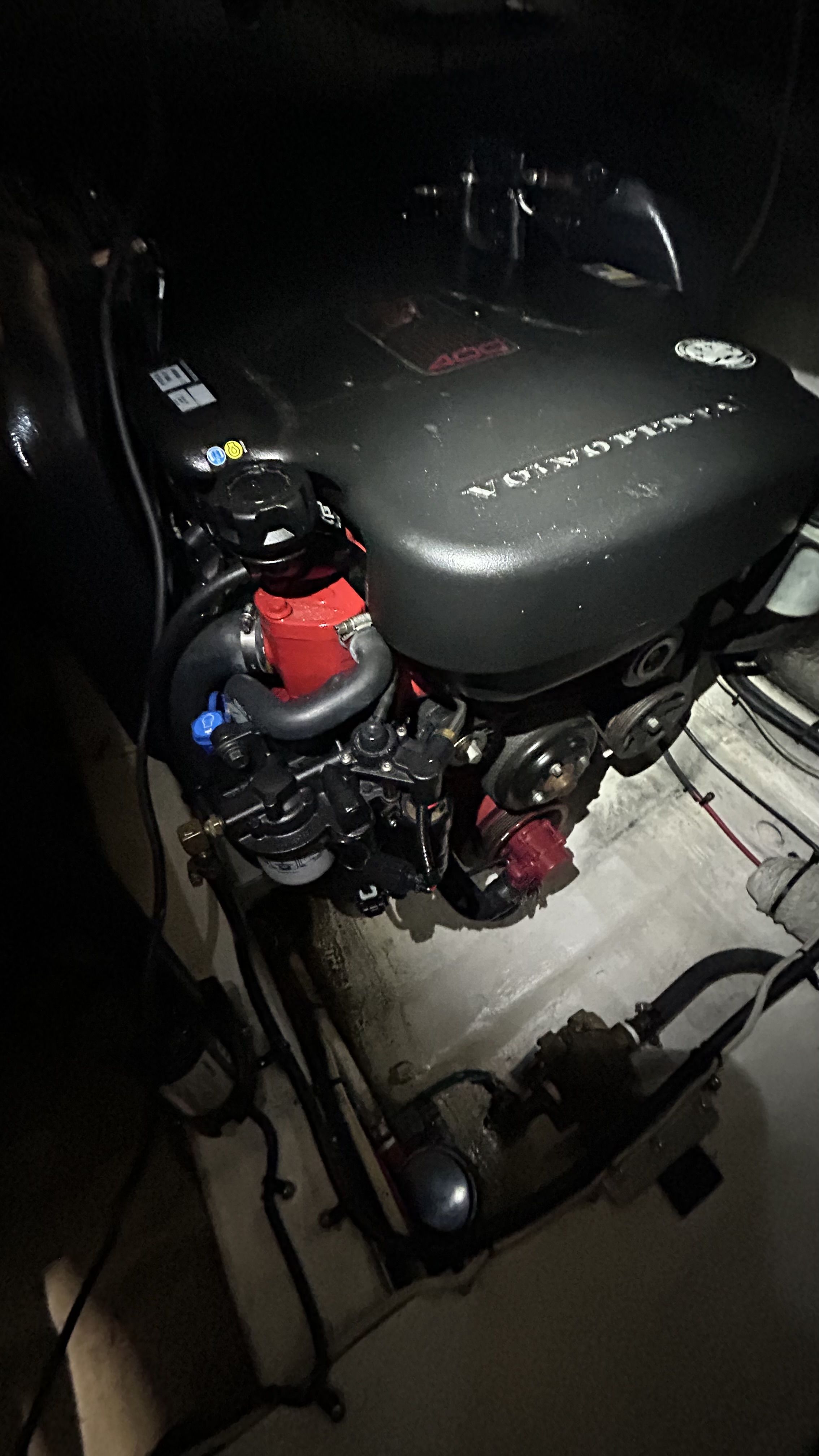 2012 Cruisers Yachts
                                                             350 EXPRESS Image Thumbnail #64