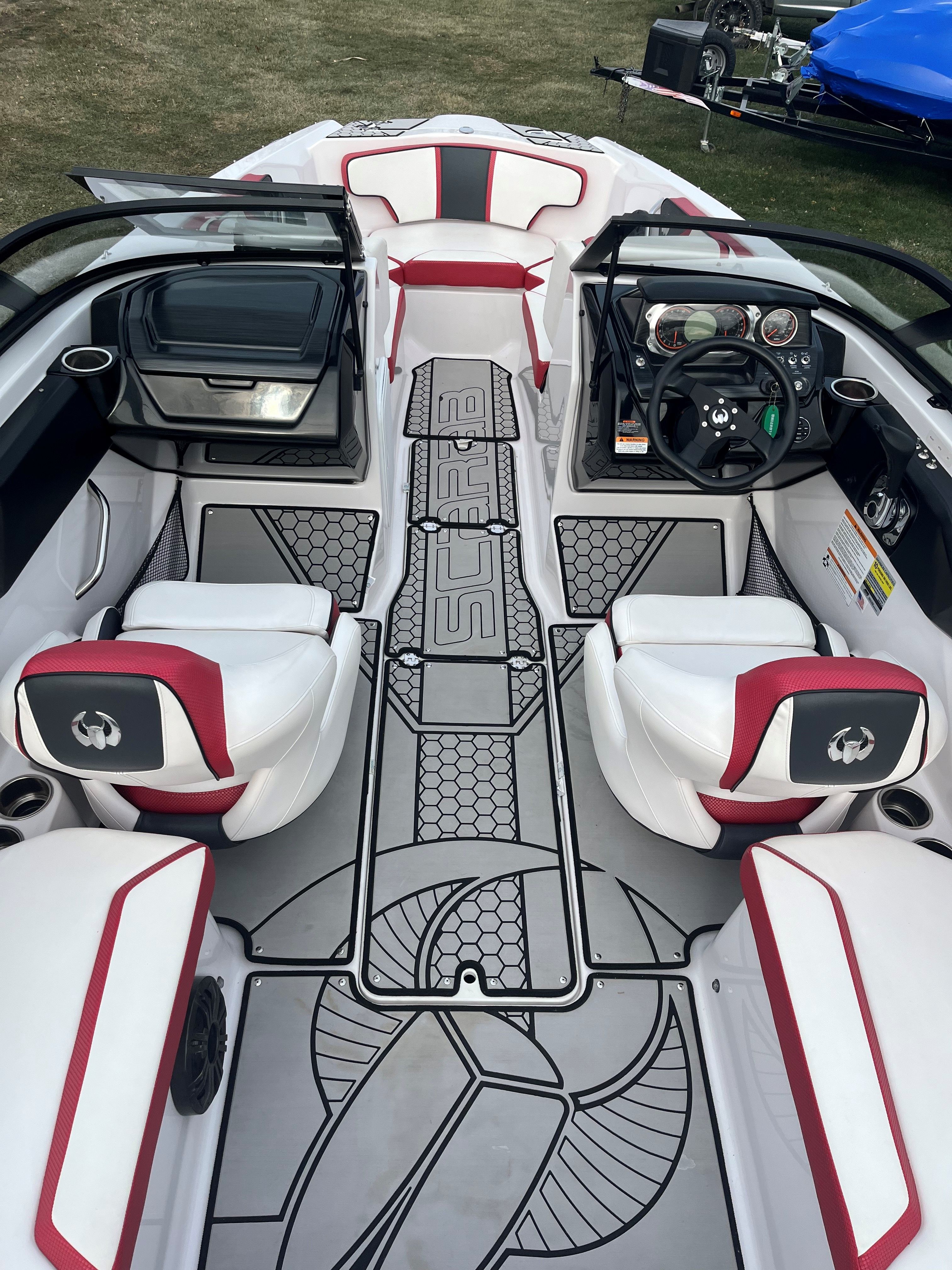 2018 Scarab
                                                             215 ID Image Thumbnail #13