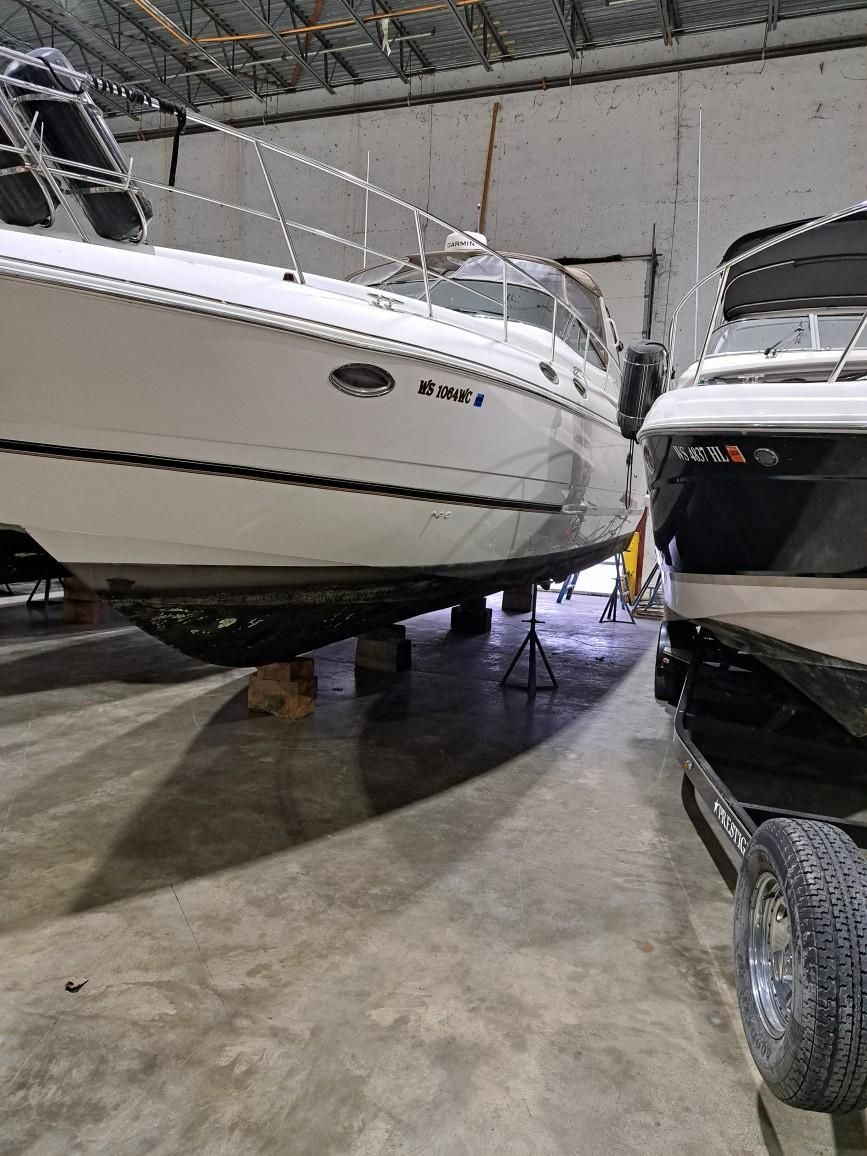 2001 Cruisers Yachts 3870 Image Thumbnail #0