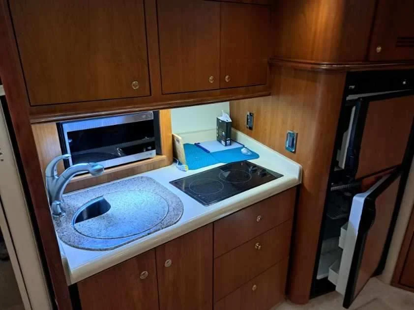 2001 Cruisers Yachts 3870 Image Thumbnail #12