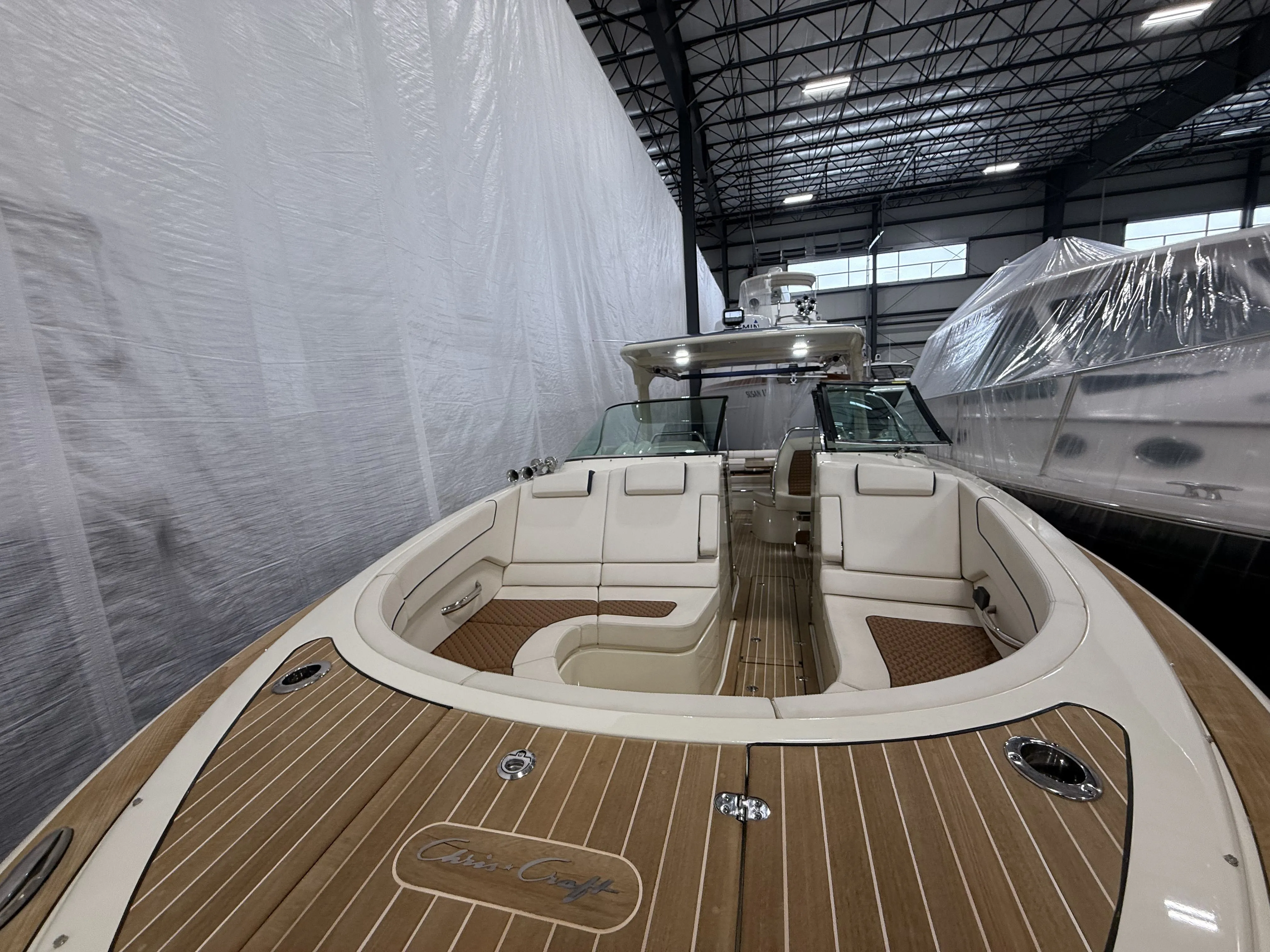 2021 Chris-Craft 35 LAUNCH GT Image Thumbnail #22