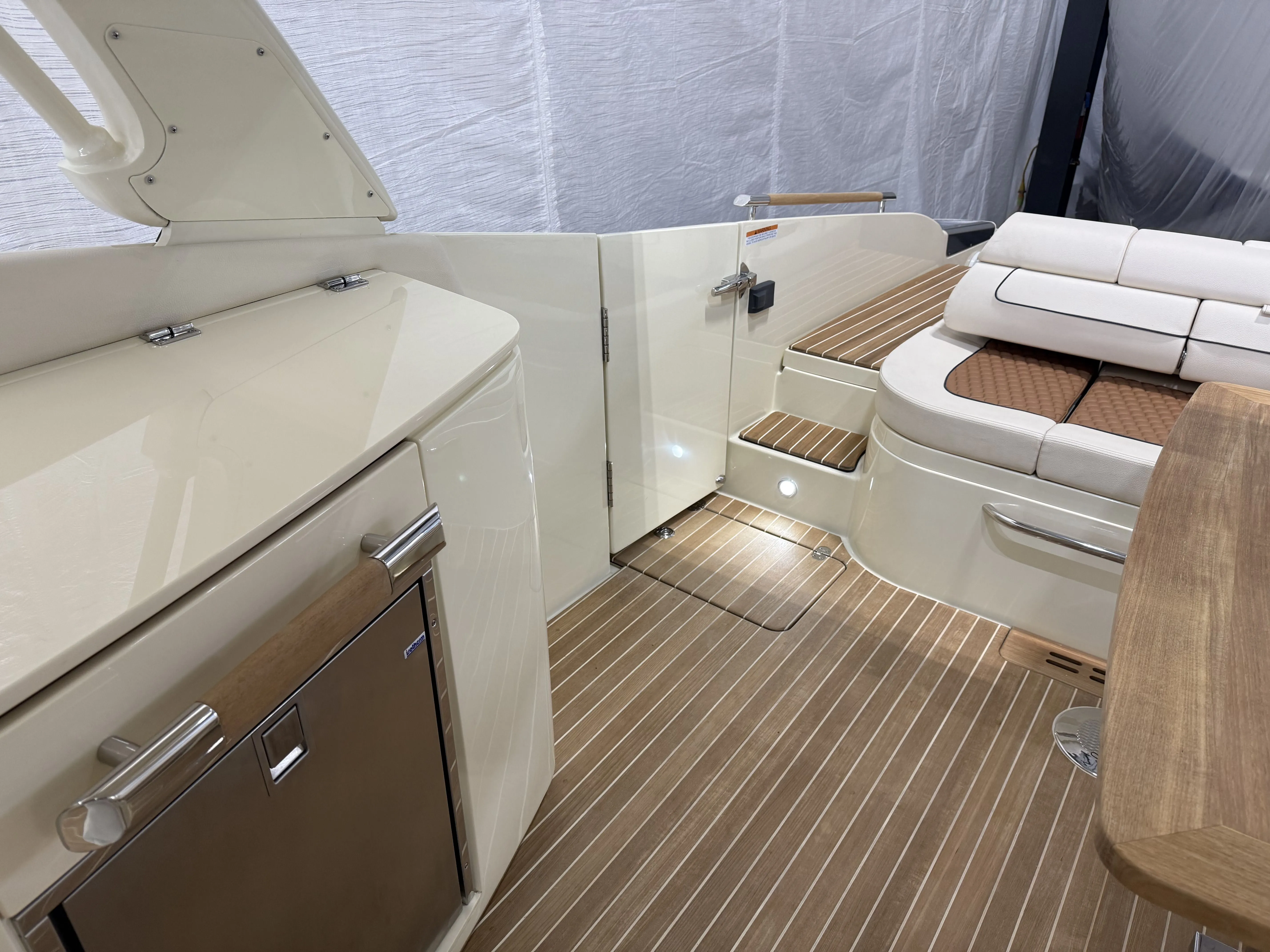 2021 Chris-Craft 35 LAUNCH GT Image Thumbnail #32